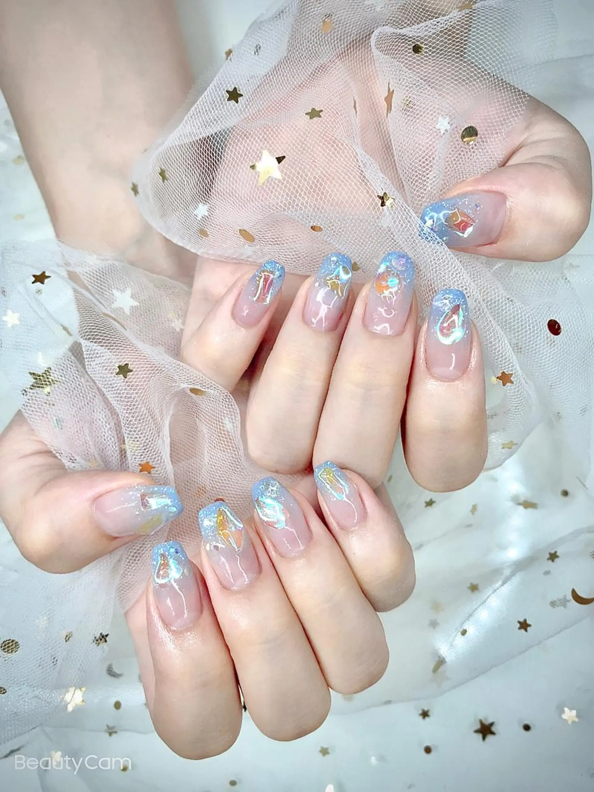 ネイル I-nailロング /ワンホン/キラキラのネイルデザイン