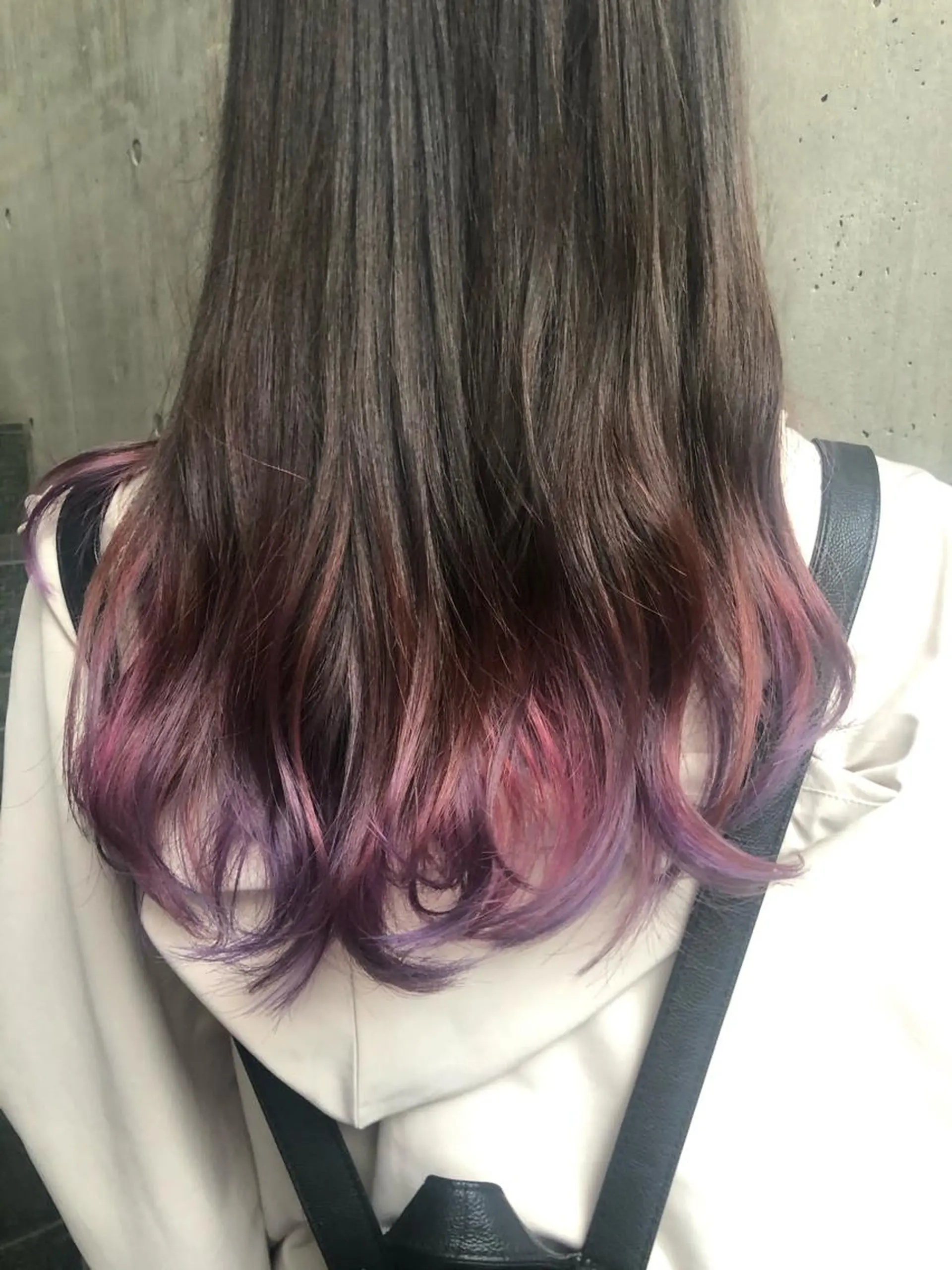 セミロング カット ヘアカラー トリートメント 原宿サロン代表 デザインカラー伊藤卓のヘアスタイル