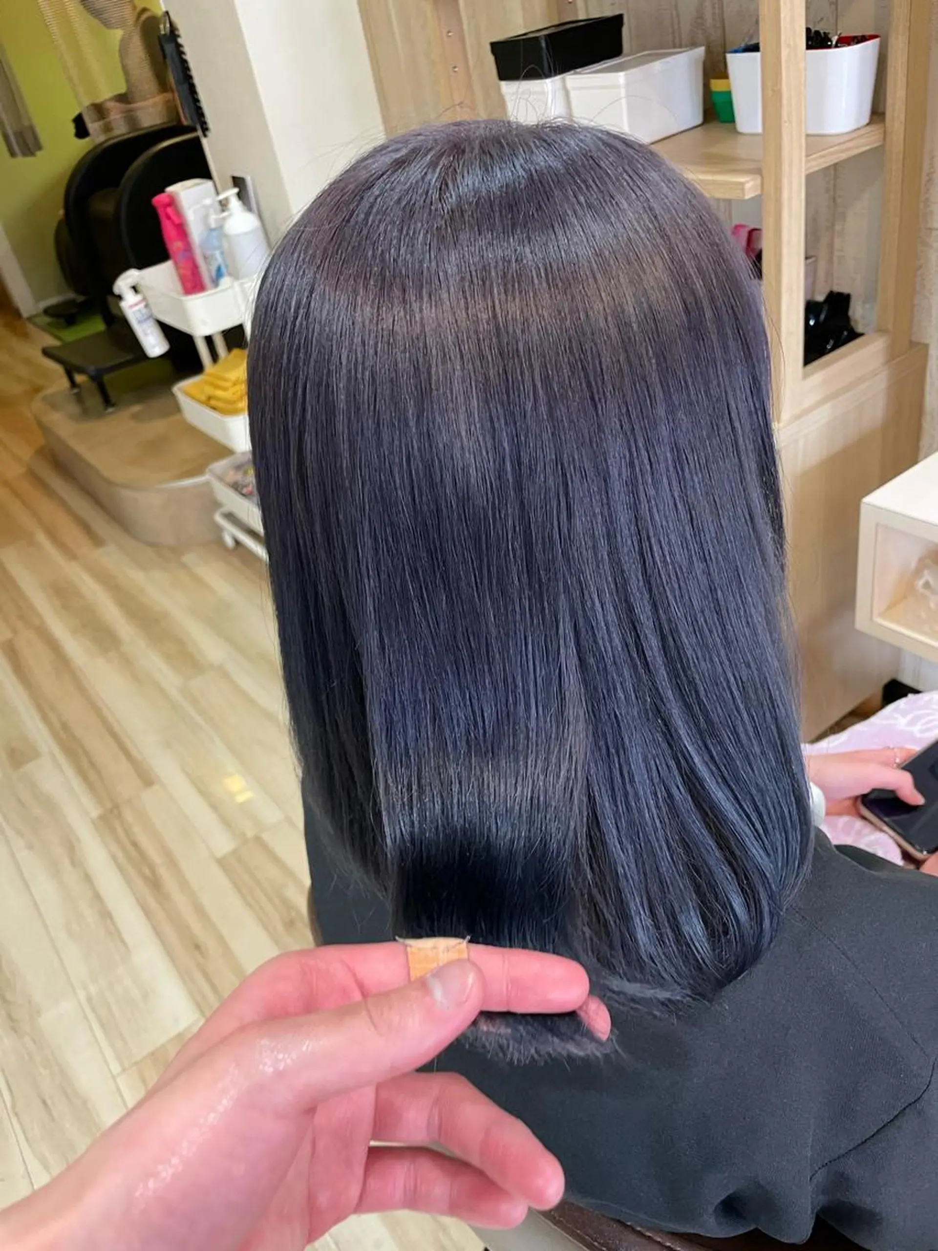 ミディアム カラー 🌈派手髪ハイトーン 🌈鈴木亮太🌈のヘアスタイル