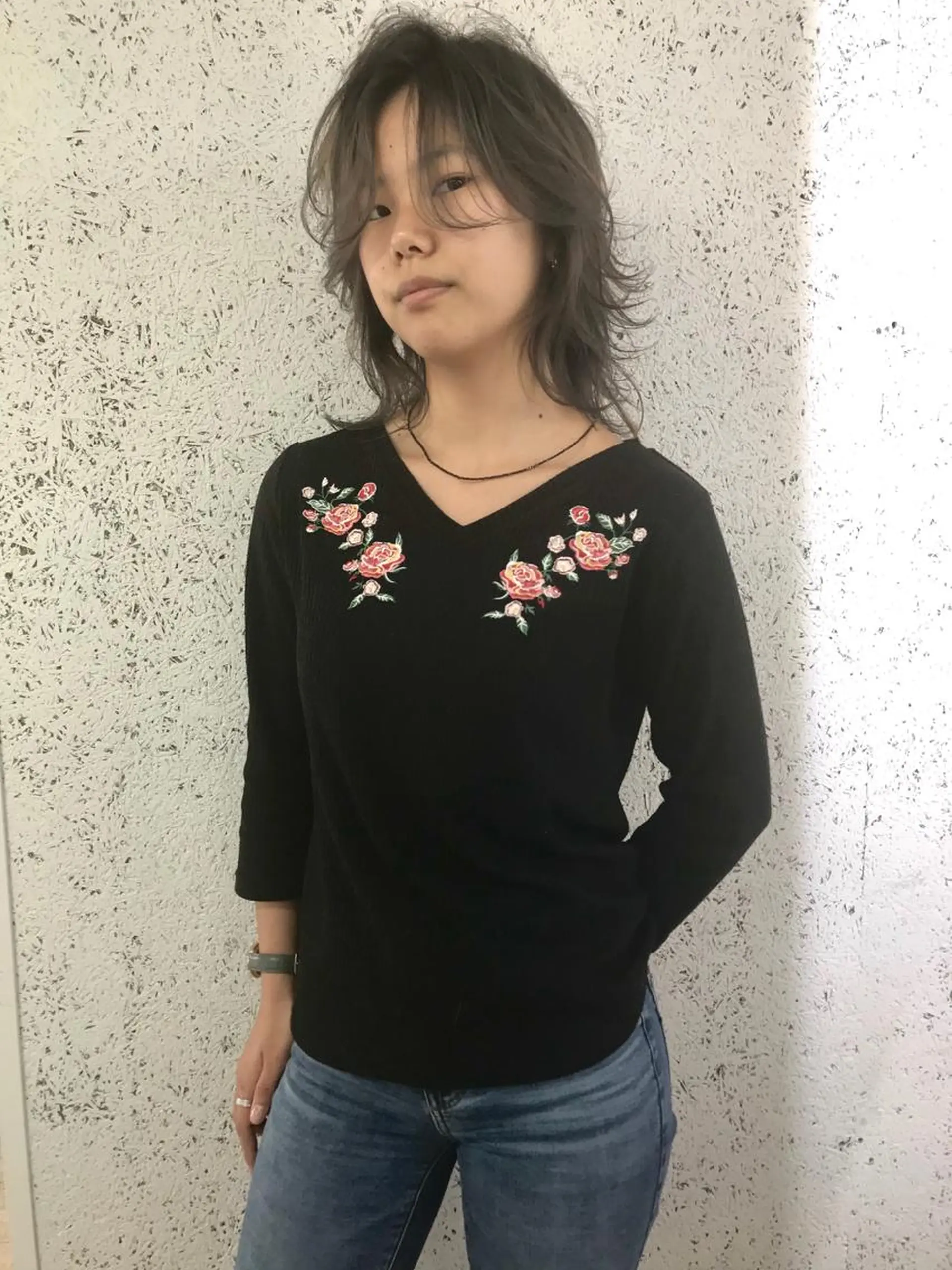 ミディアム カラー KOOKI スティードトーキョーのヘアスタイル