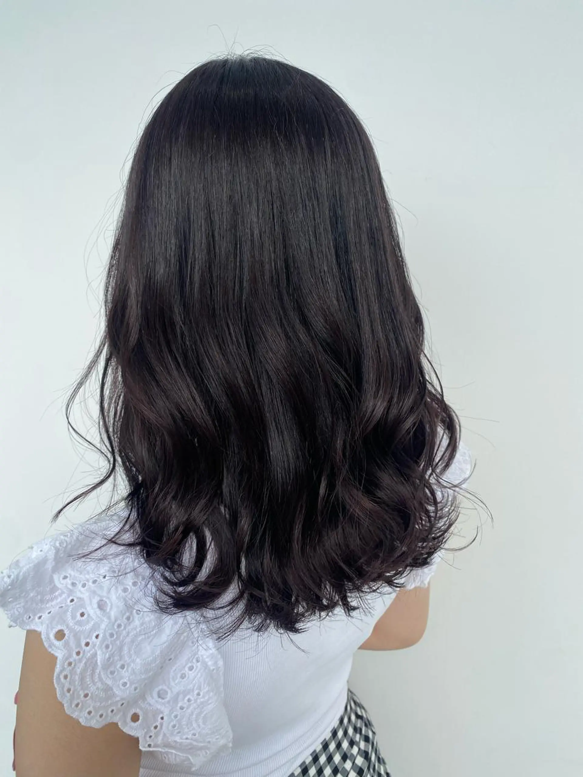 ミディアム 丸山 純奈のヘアスタイル