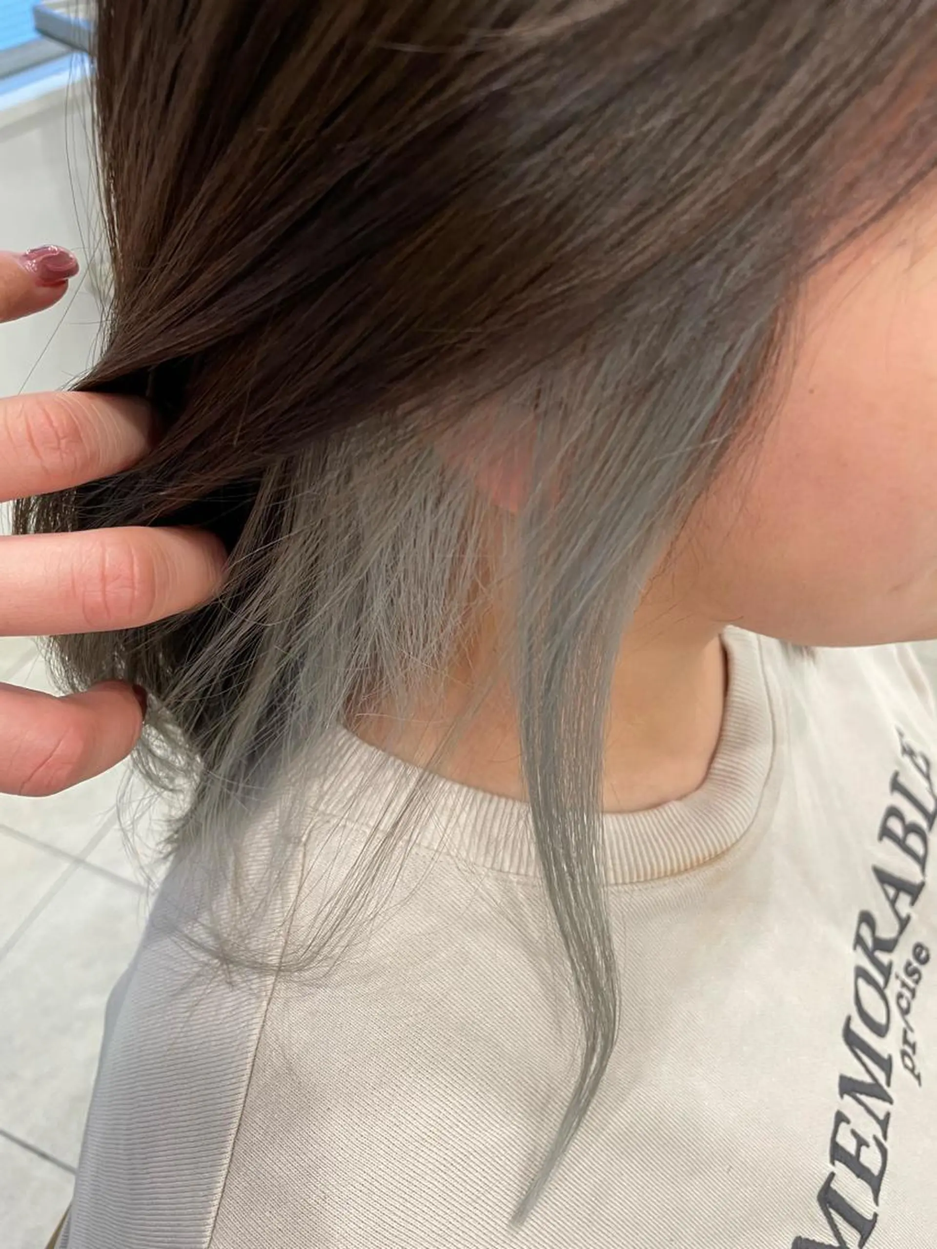 カラー ○HITOMI ○のヘアスタイル