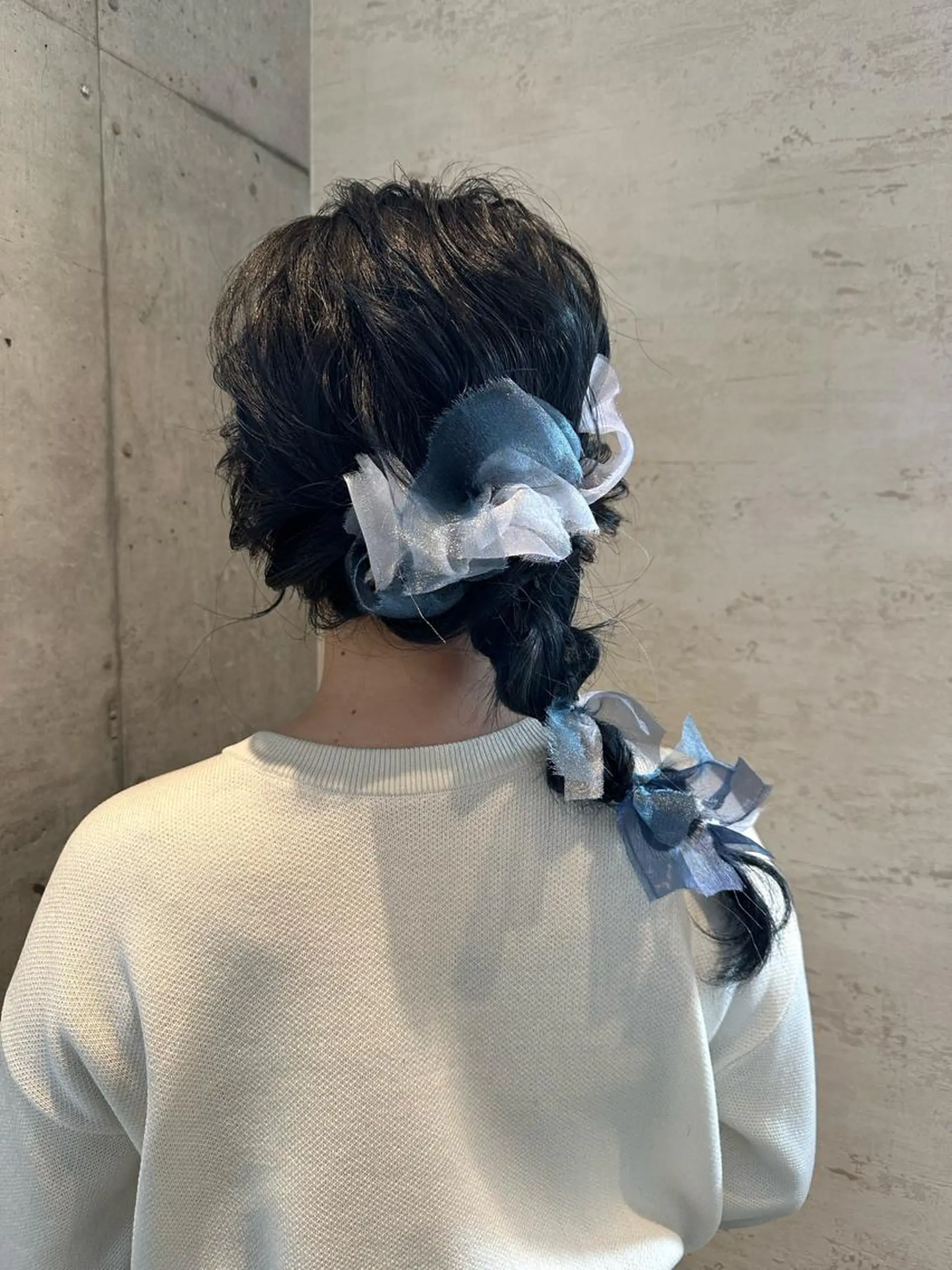 ロング ヘアアレンジ 女性に人気♪ はやしほのかのヘアスタイル