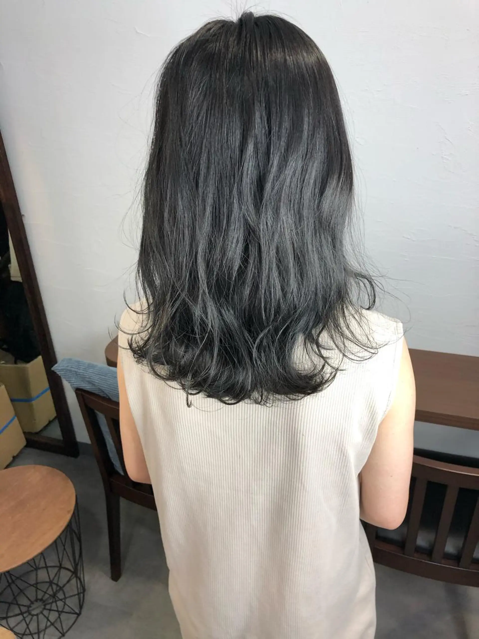 セミロング 髪質改善、縮毛矯正 酸性縮毛矯正のヘアスタイル