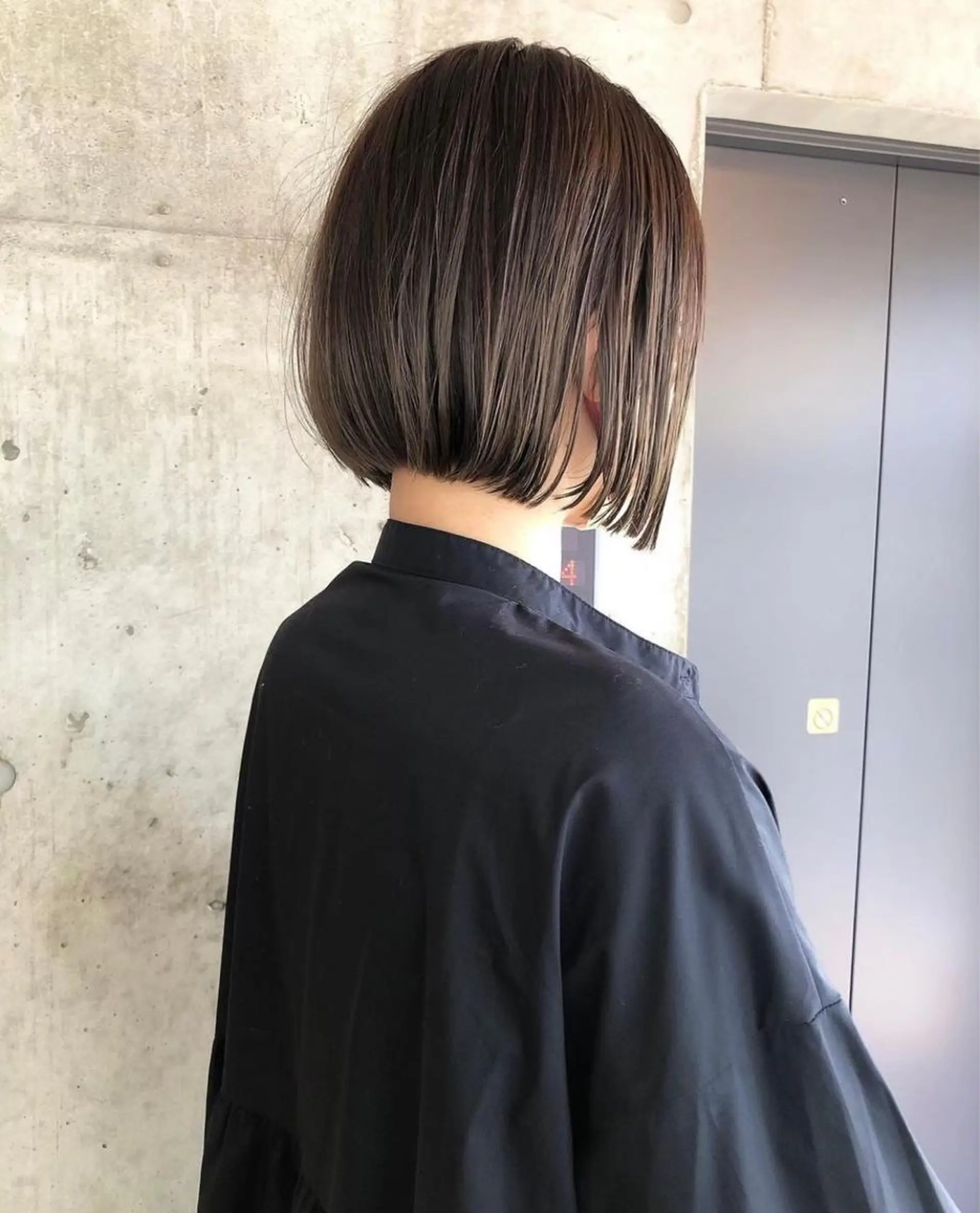 ミディアム カラー ボブ 🏄MUSASHI カラー/レイヤー/のヘアスタイル