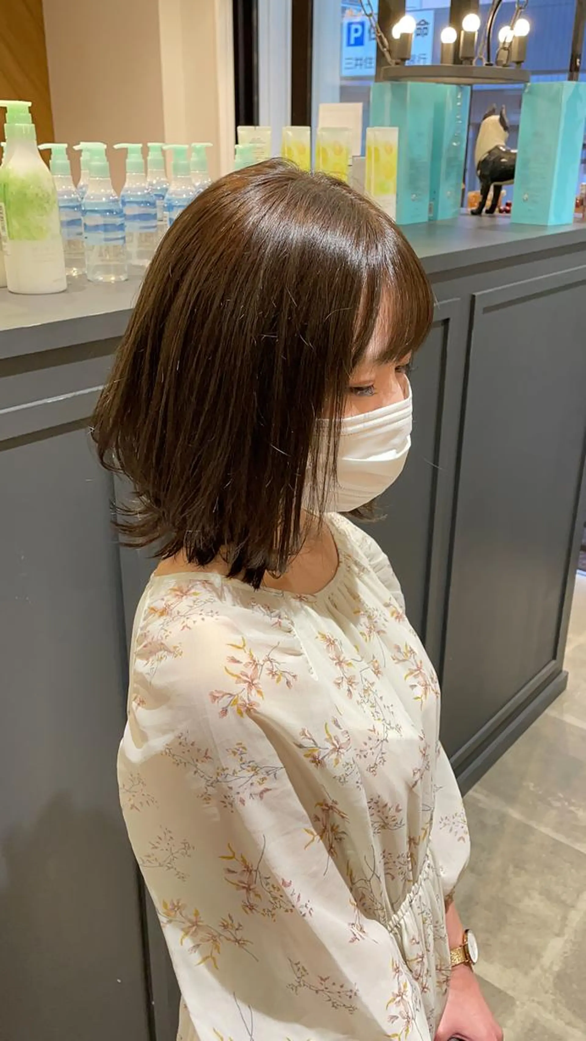 ミディアム 葵/レイヤーカット/ 韓国風/透明感カラーのヘアスタイル