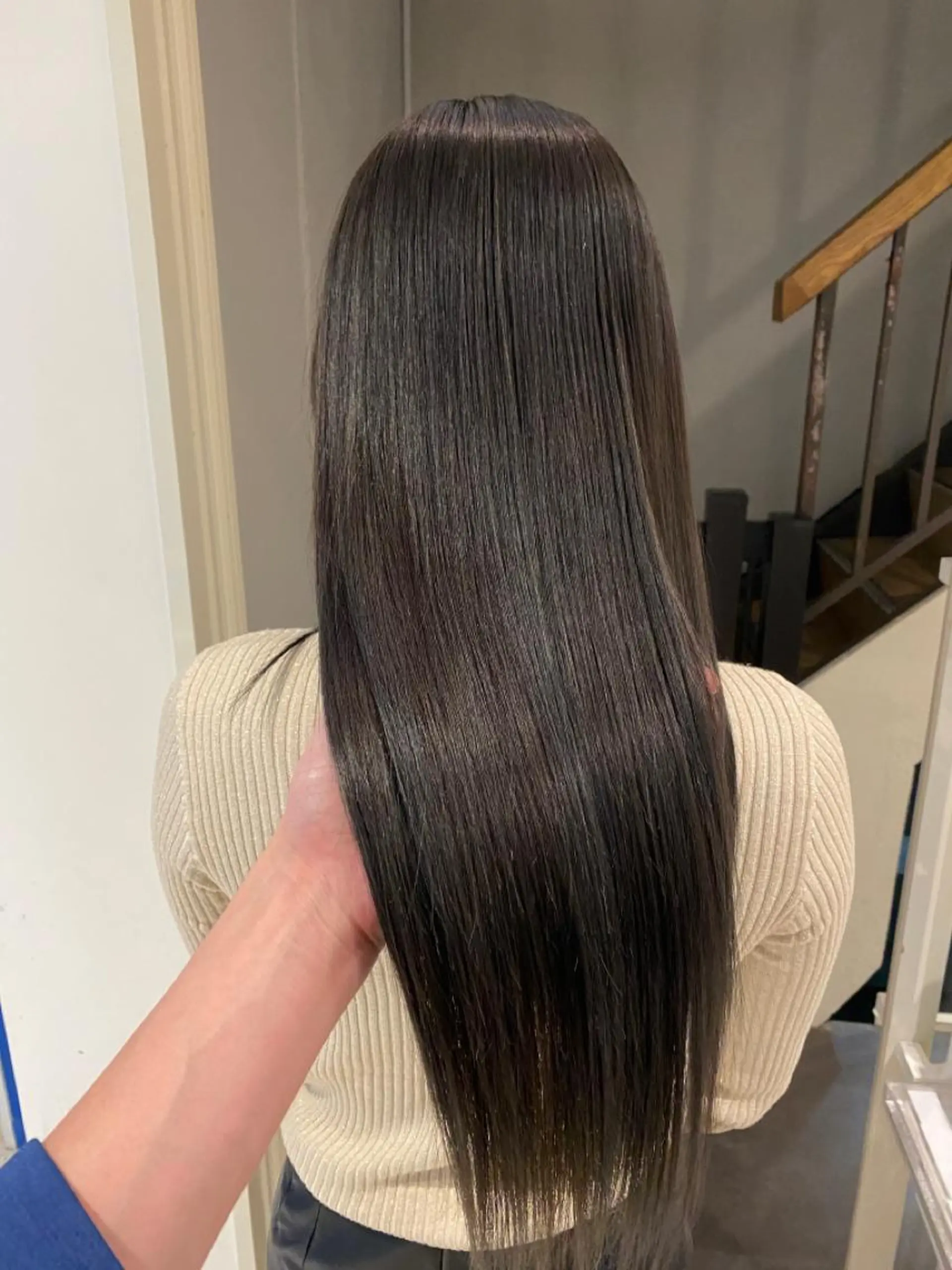 カラー 🌈評価No.1🌈 艶髪カラー❌エクステのヘアスタイル