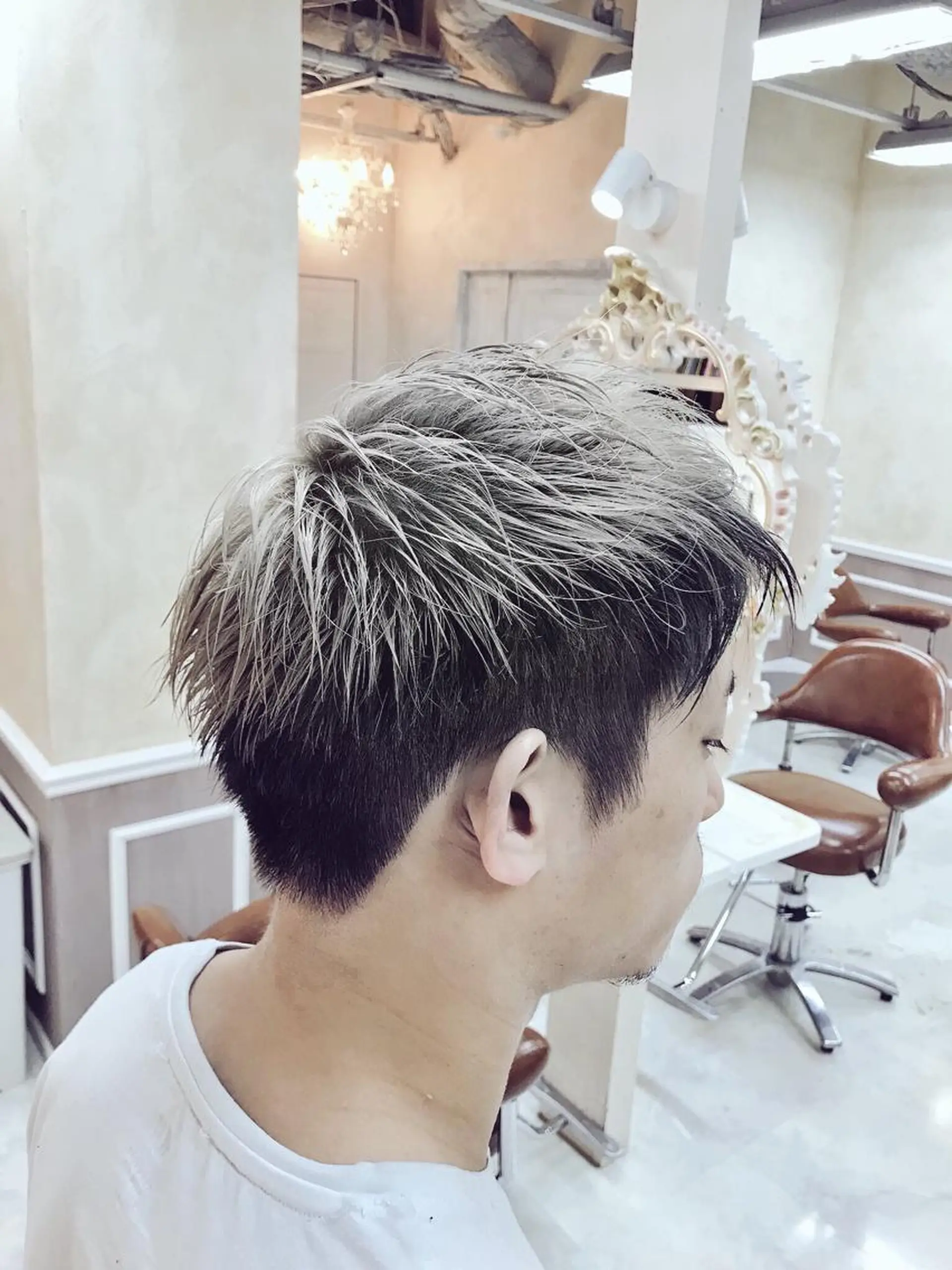 ショート カラー メンズ ヘアカラー BLINK京橋 (ブリンク)のヘアスタイル