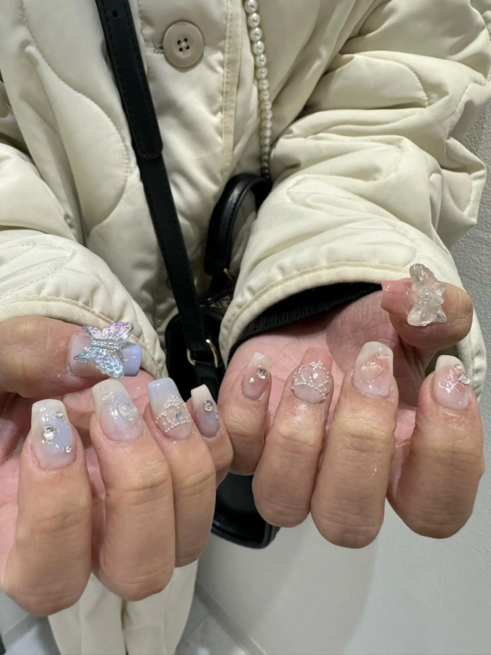 ネイル 個性派ネイル 🌼 ハルカ ♡の眉毛・アイブロウイメージ