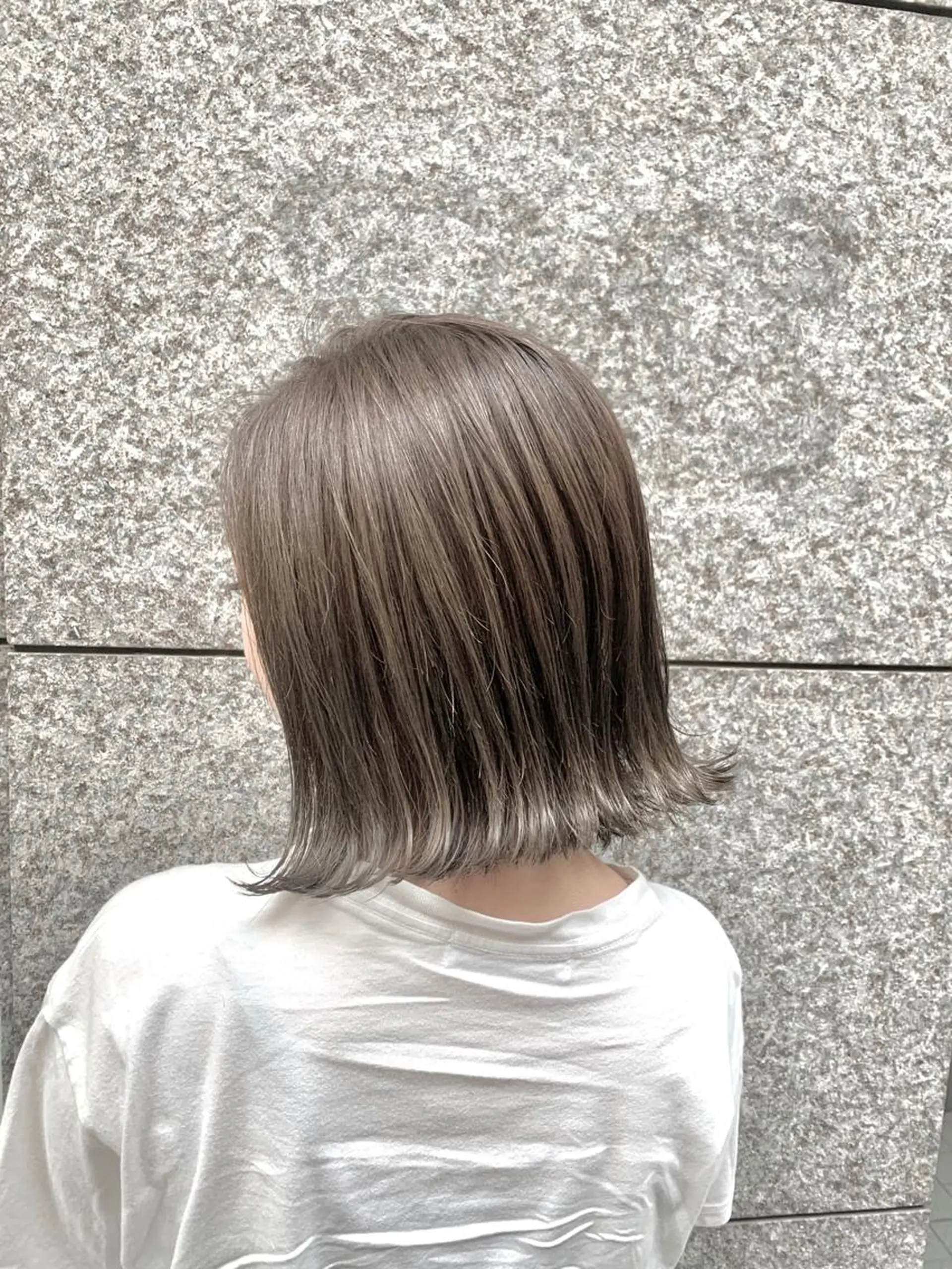 ショート カラー 黒髪 ブリーチ グレージュ ブリーチなしカラー シルバー ヘアカラー トリートメント 酸性ストレート/ブリ ーチなし/中村 匠のヘアスタイル