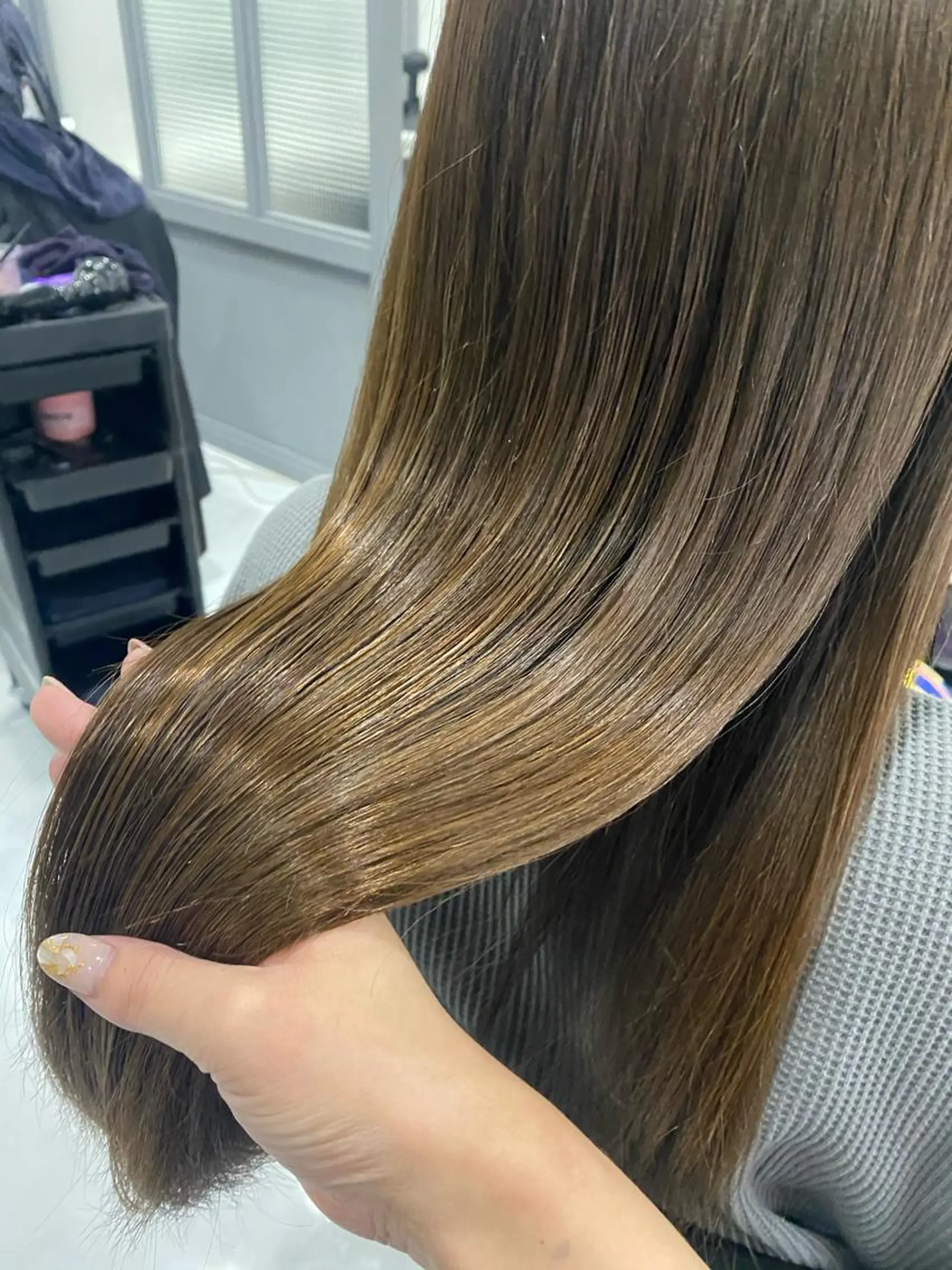 セミロング カラー カット ヘアカラー トリートメント 髪質改善×矯正🫧 韓国ヘアasamiのヘアスタイル