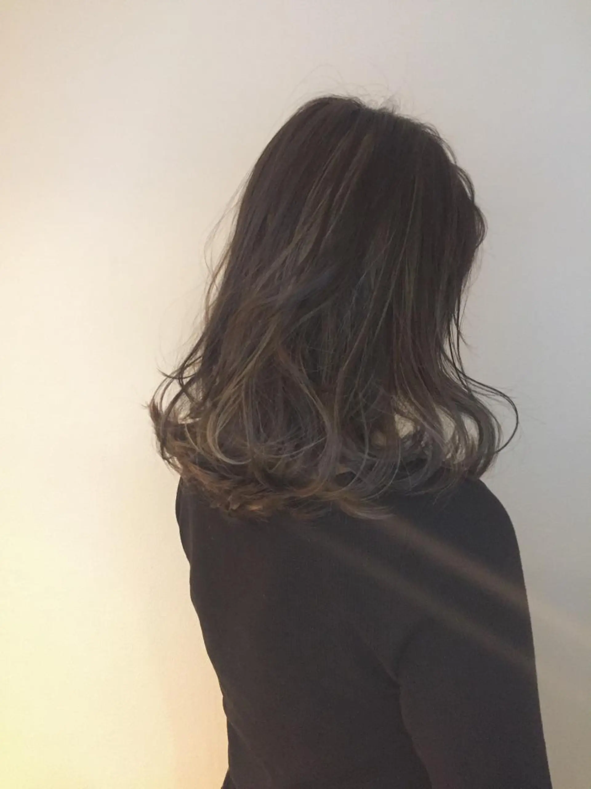 セミロング ヘアカラー トリートメント 稲田 結衣夏のヘアスタイル