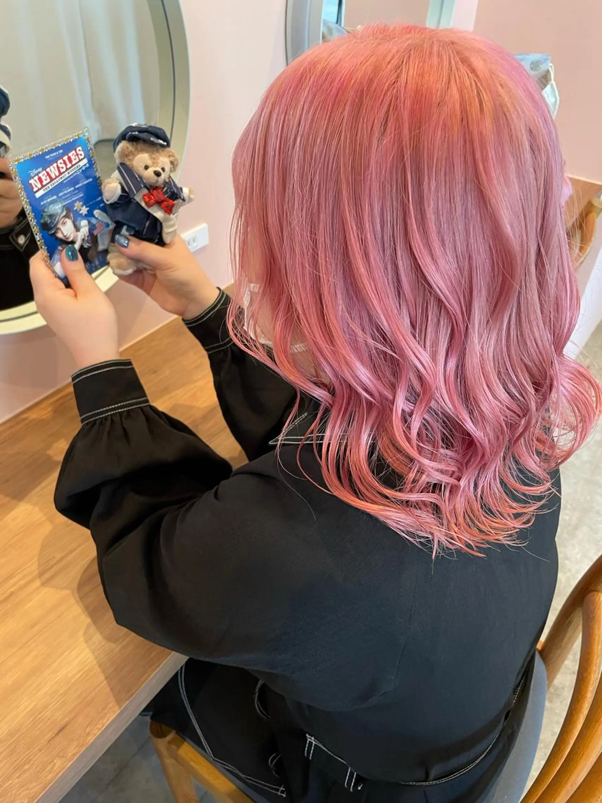 セミロング パーマ ヘアアレンジ REONA🪽✨薬院 レイヤーカット🫧のヘアスタイル