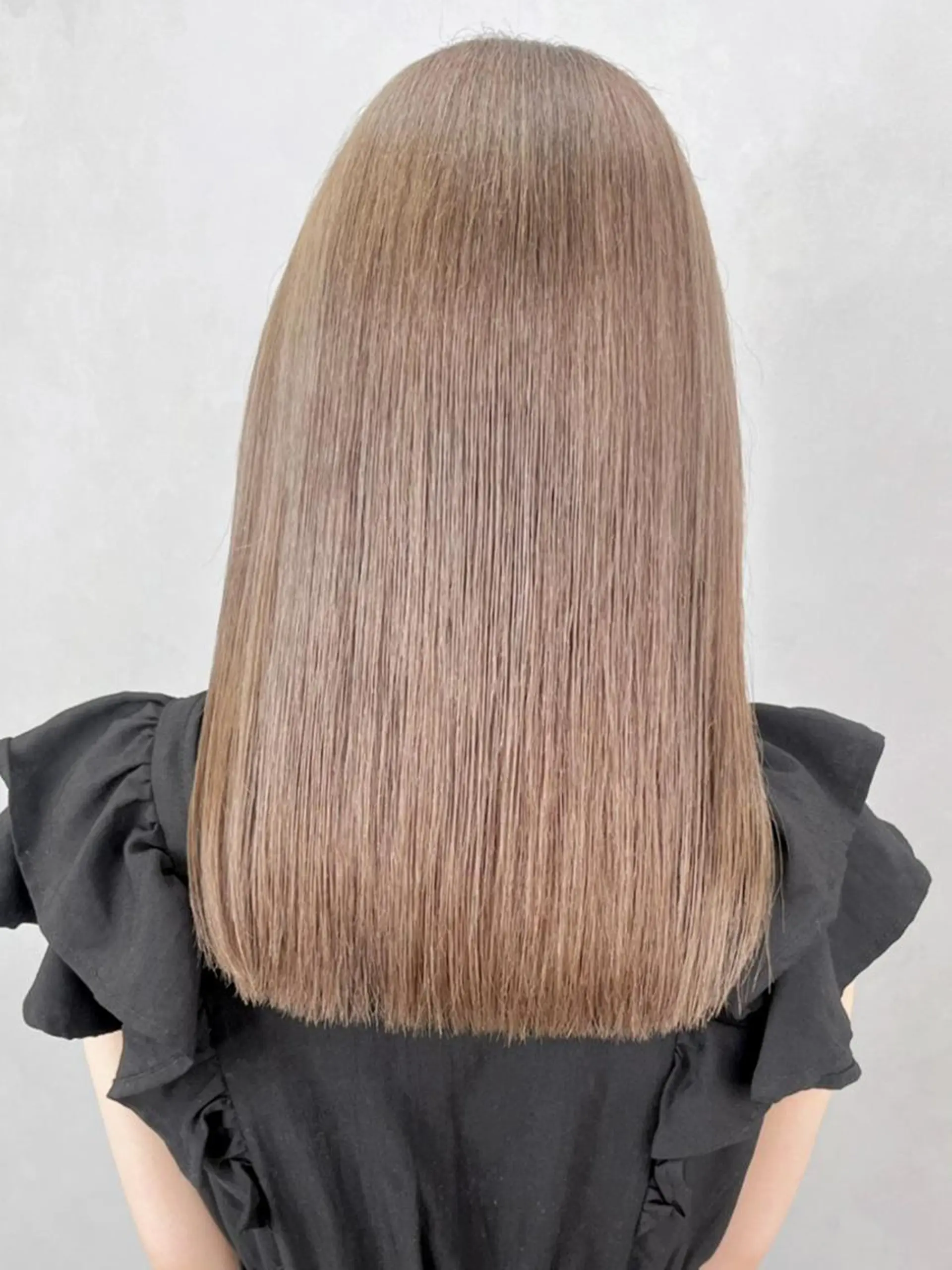 ミディアム カット ヘアカラー トリートメント ITbyALBUM 浦和店のヘアスタイル