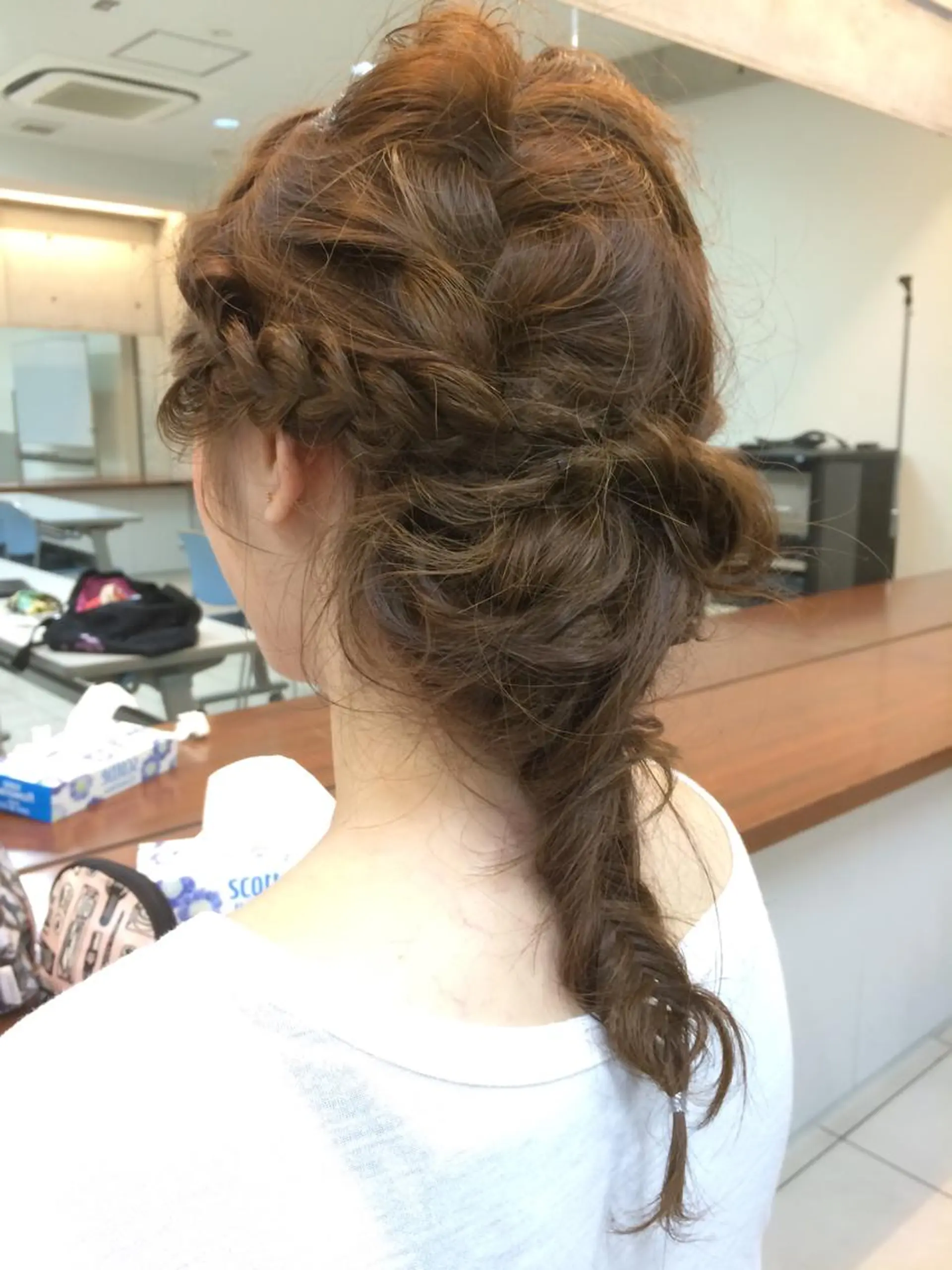 セミロング ロング カラー ヘアアレンジ SUNNY GRACEのヘアスタイル