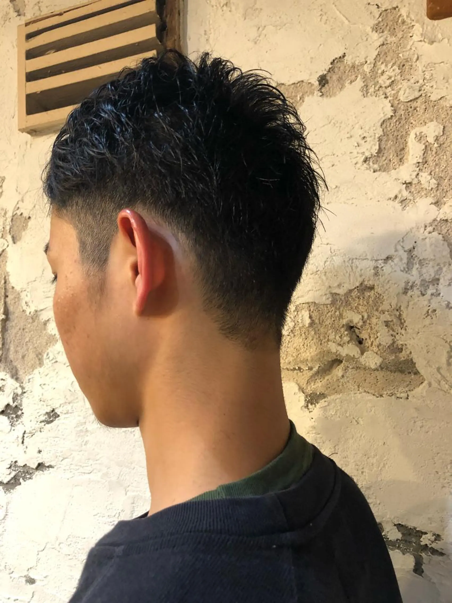 メンズ ✨色持ちの良い艶 カラー✨蟹江真世のヘアスタイル