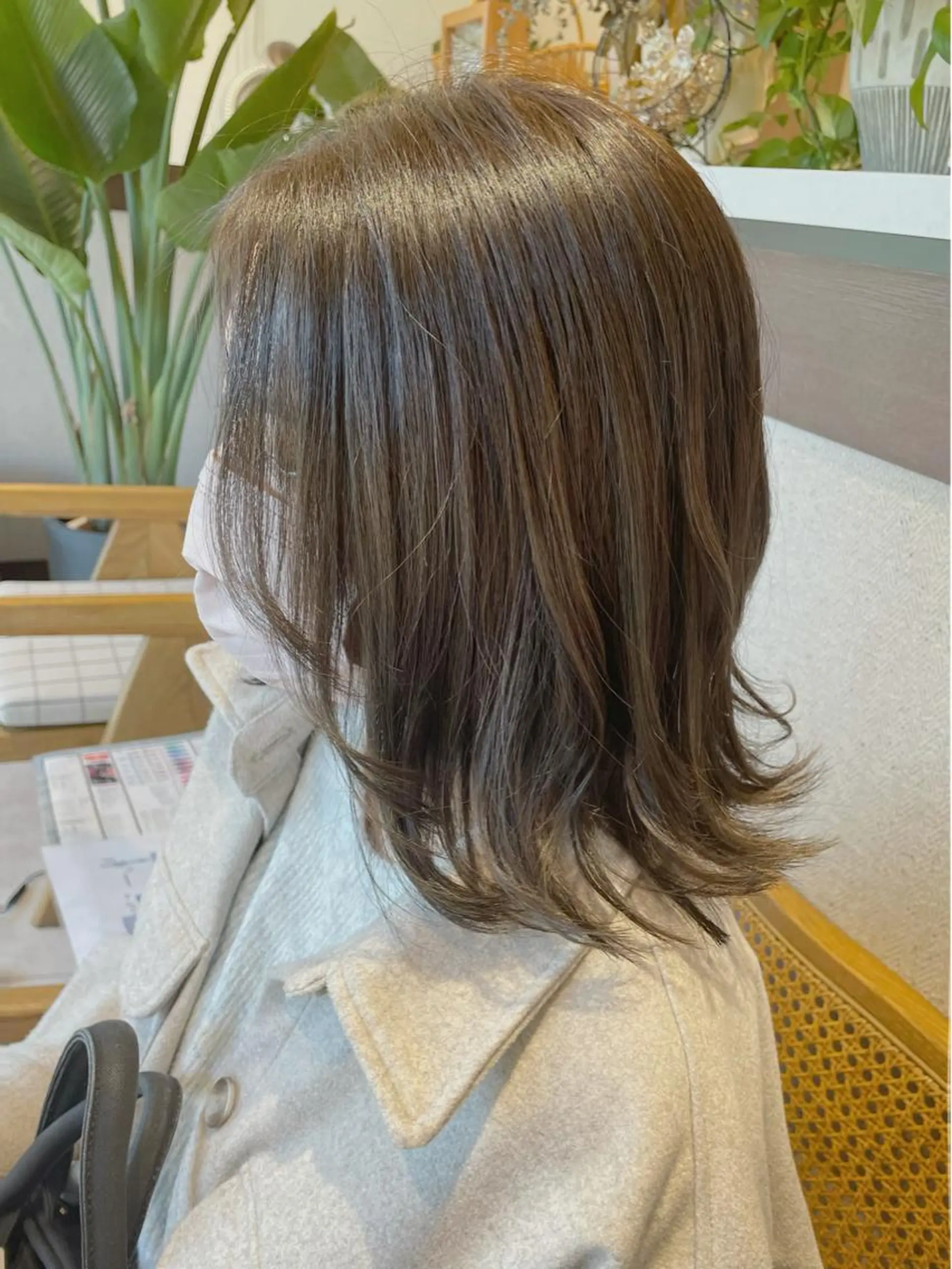 ミディアム レイヤーカット カット ヘアカラー 高木 櫻のヘアスタイル