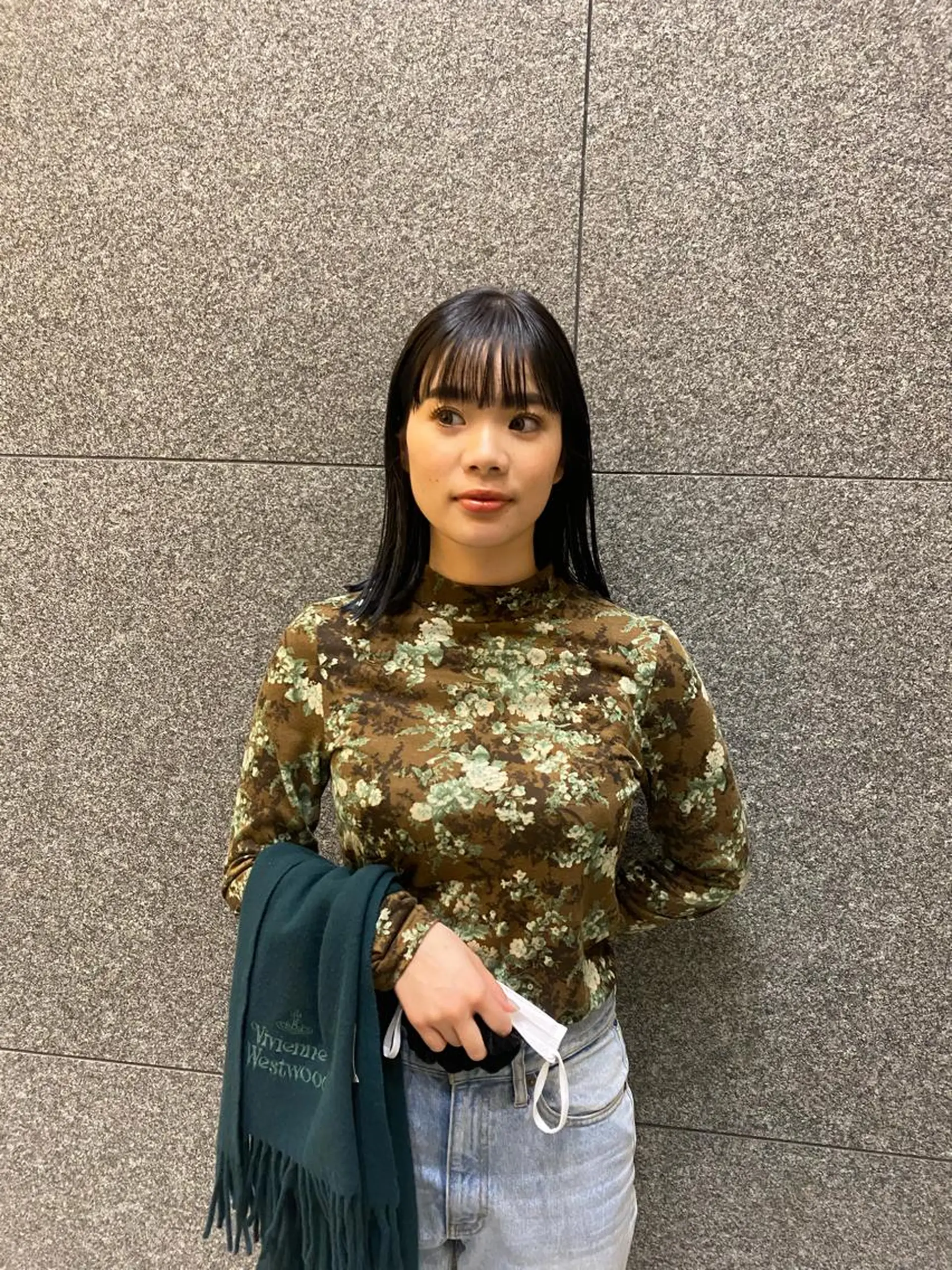 ミディアム デザインカラー/ボブ ブリーチカラー/ユリのヘアスタイル