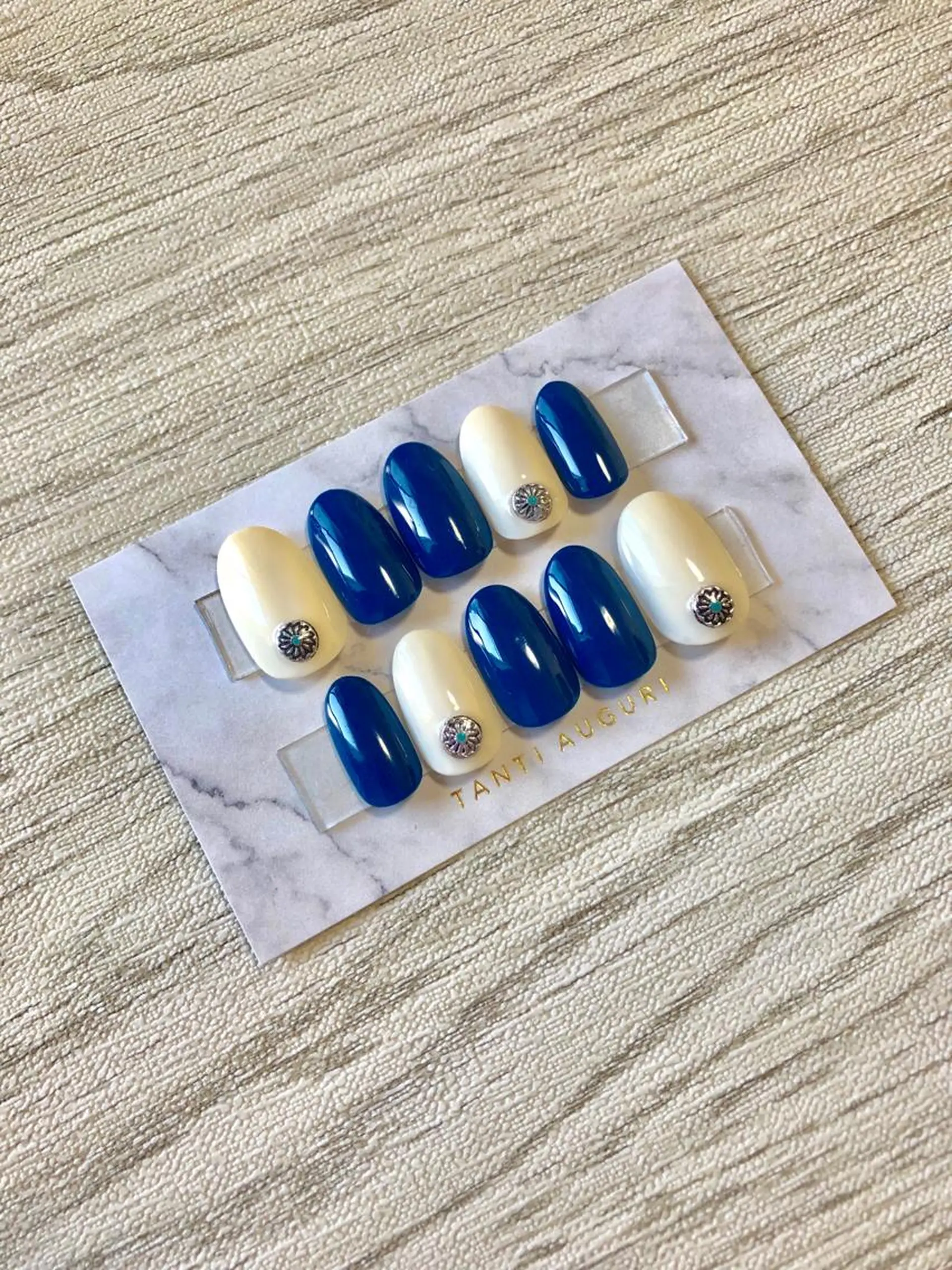 ネイル ネイルチップ Luana nail (ルアナネイル)のネイルデザイン