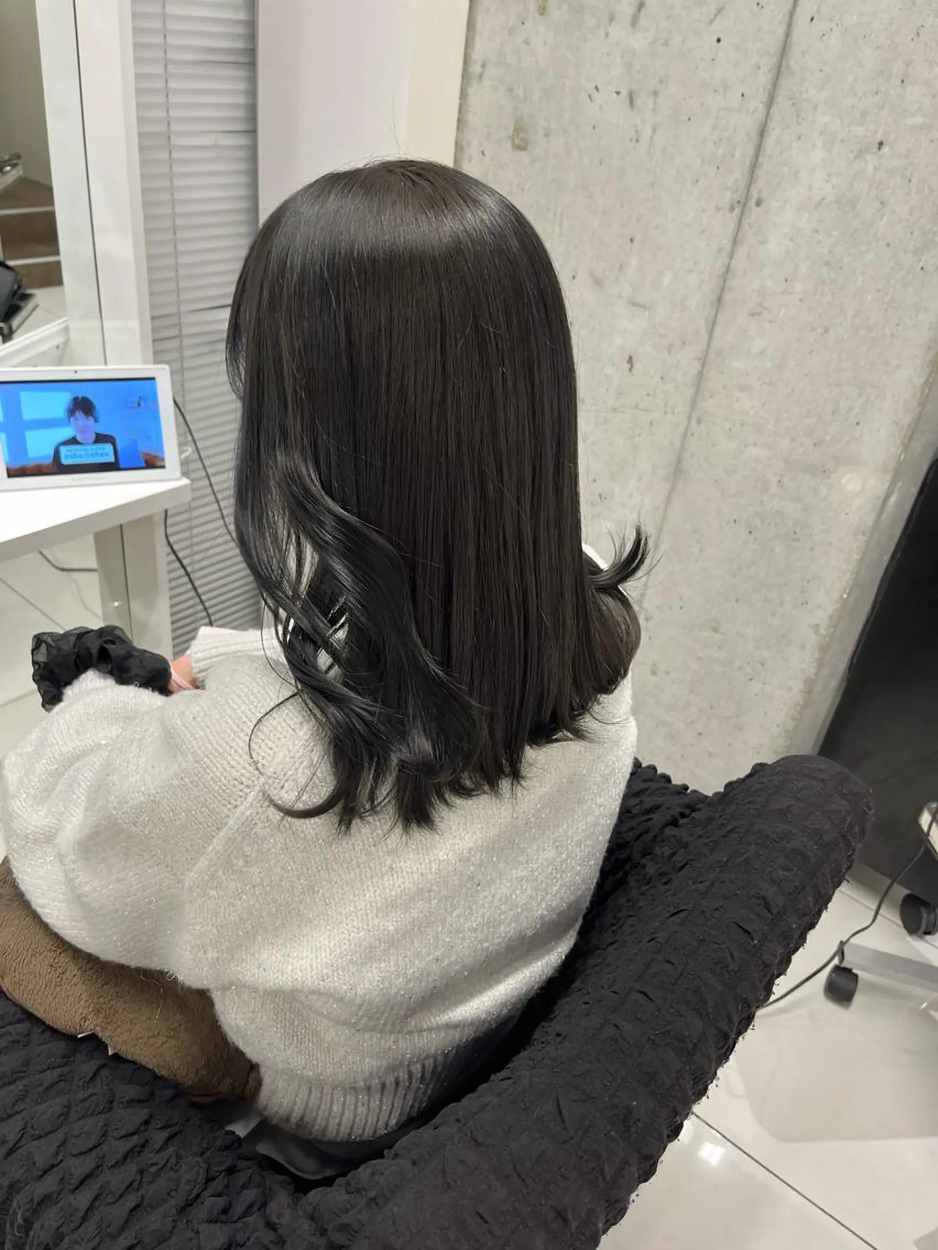 ミディアム カラー アッシュ アッシュグレー りおな/髪質改善/ カラー /平尾のヘアスタイル