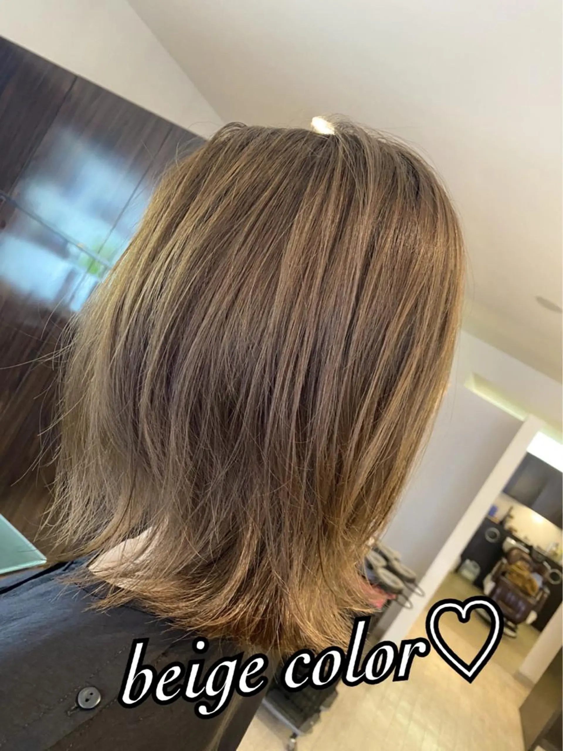ミディアム カラー ベージュカラー Dia✂︎ 高澤優希のヘアスタイル