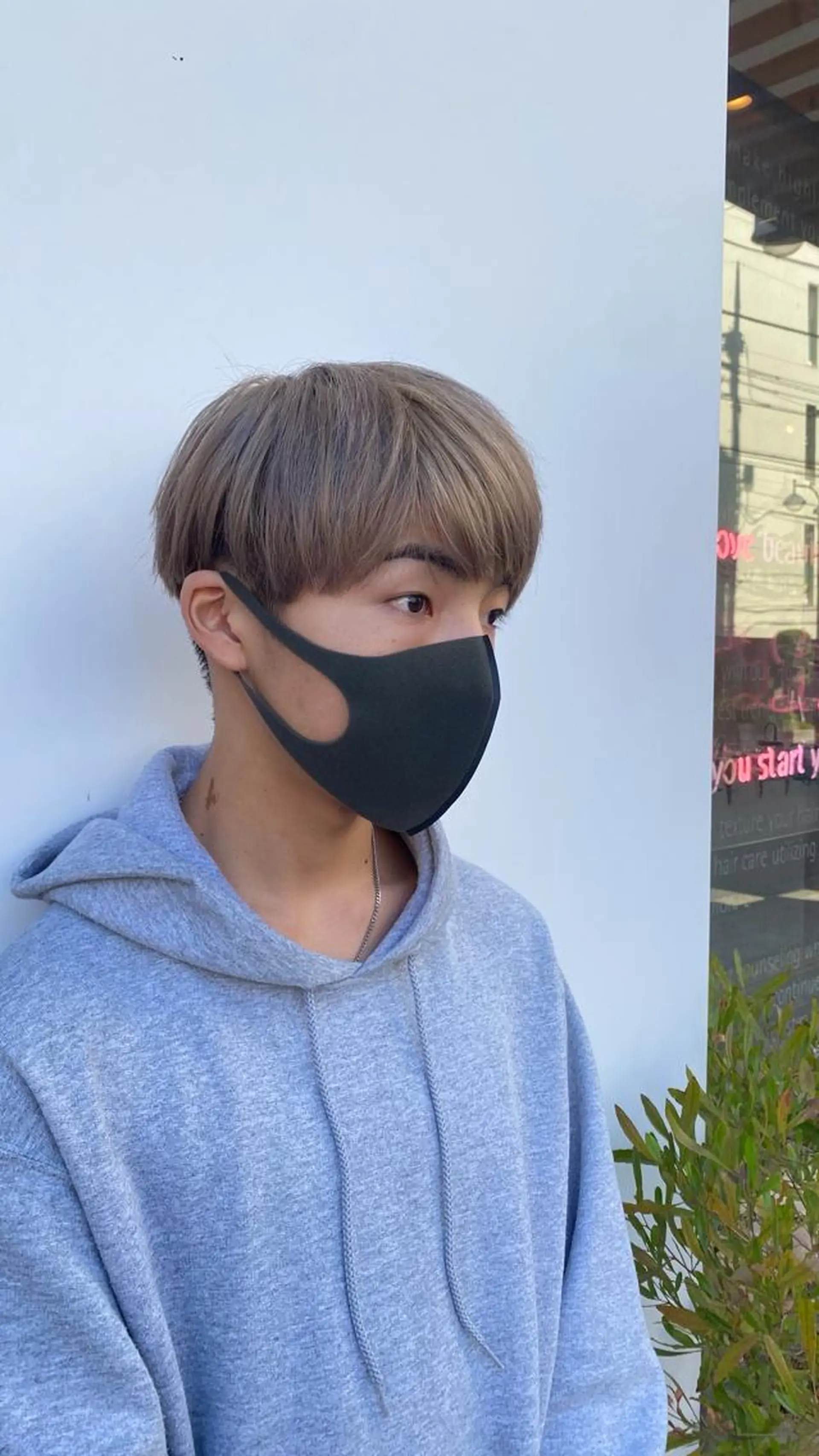 メンズ ヘアカラー D'na ディーナのヘアスタイル