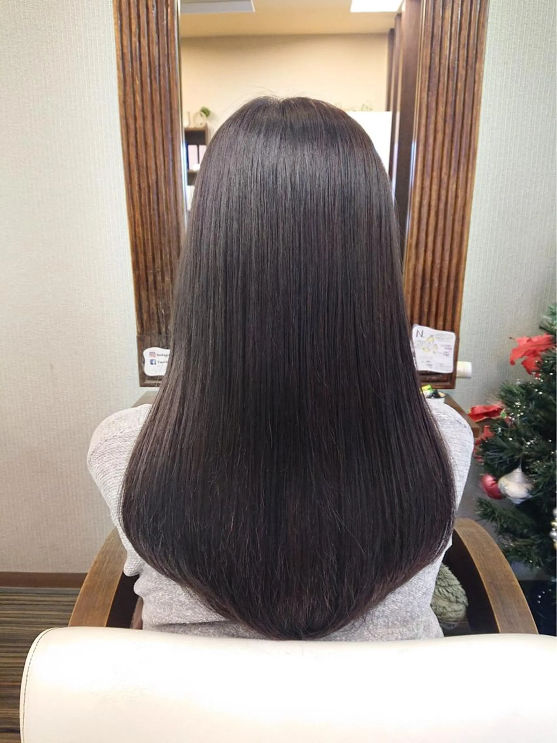 パーマ 山崎 絵莉香のヘアスタイル