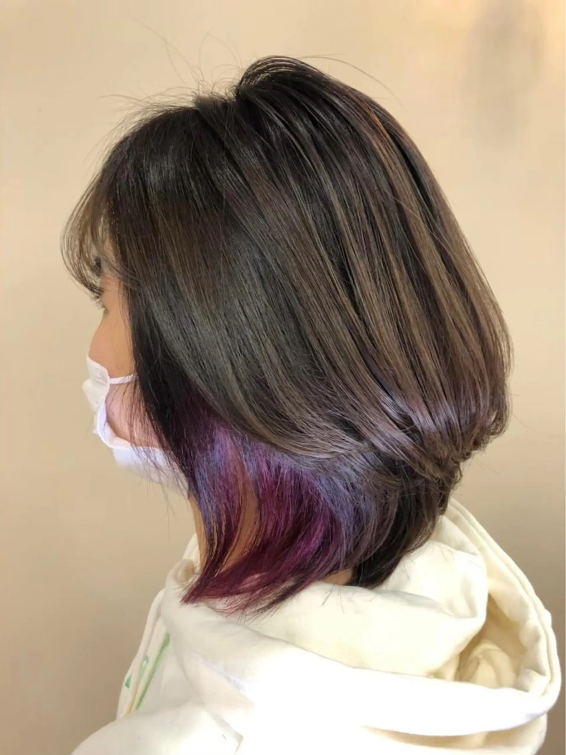 ショート カラー ブリーチ イヤリングカラー インナーカラー ピンクカラー バイオレットカラー hair studio  jyym's所属・ボーイッシュ美容師 刈り上げ/ショートのヘアスタイル