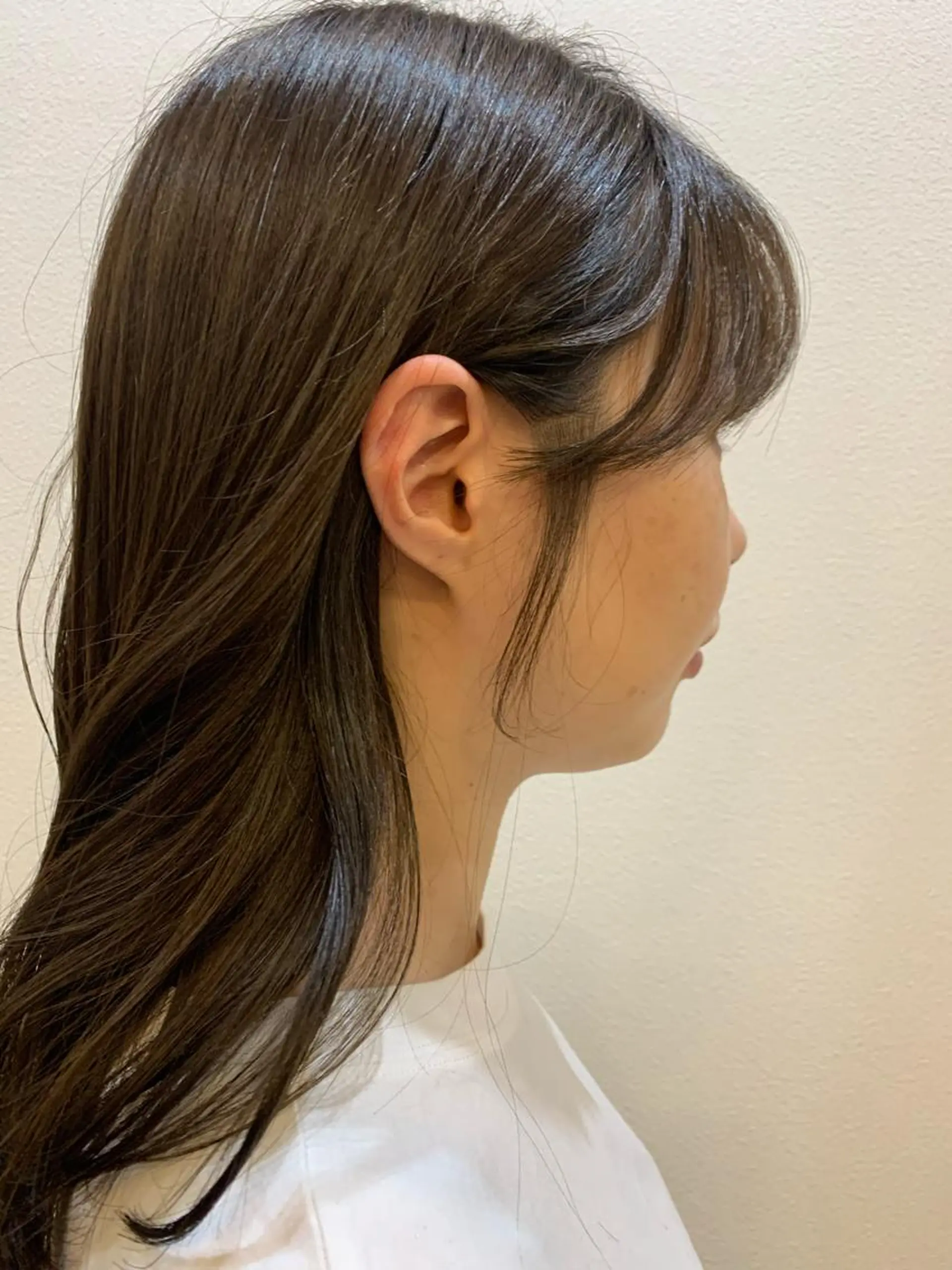 セミロング カラー ベージュカラー 顔周りカット 韓国風ヘア 韓国🇰🇷髪質改善 Chisaki치사키のヘアスタイル