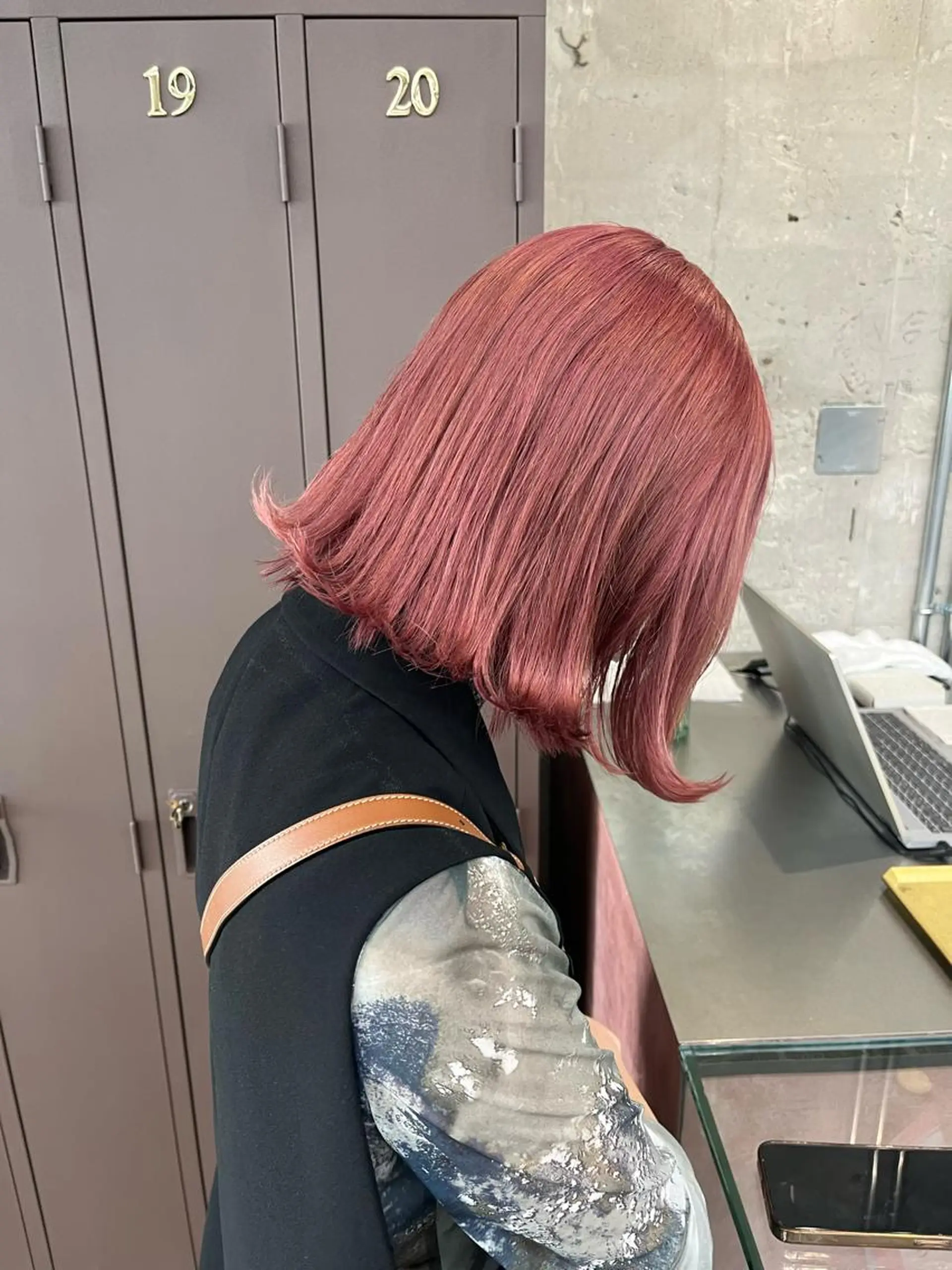 ミディアム カラー ブリーチ ナガノリノ /ボブ/ ベージュ/暖色のヘアスタイル