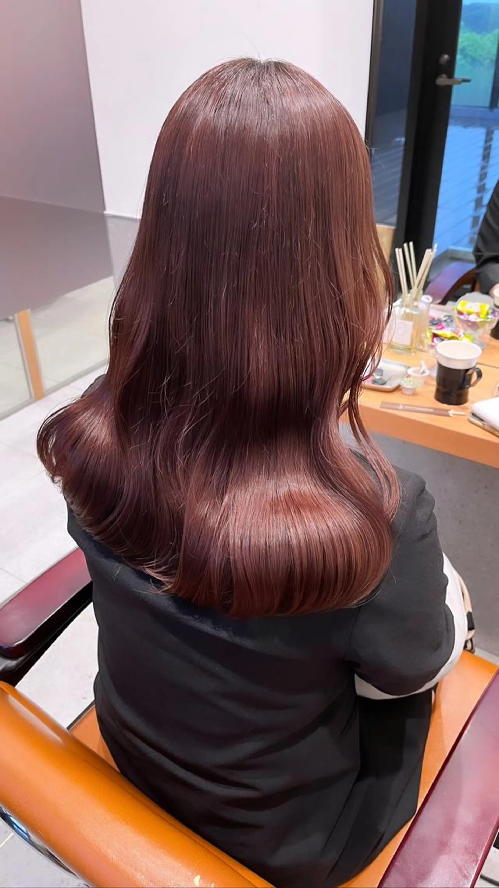 ロング カラー カット ヘアカラー トリートメント 大人girly🛋️ 🤍yukakoのヘアスタイル