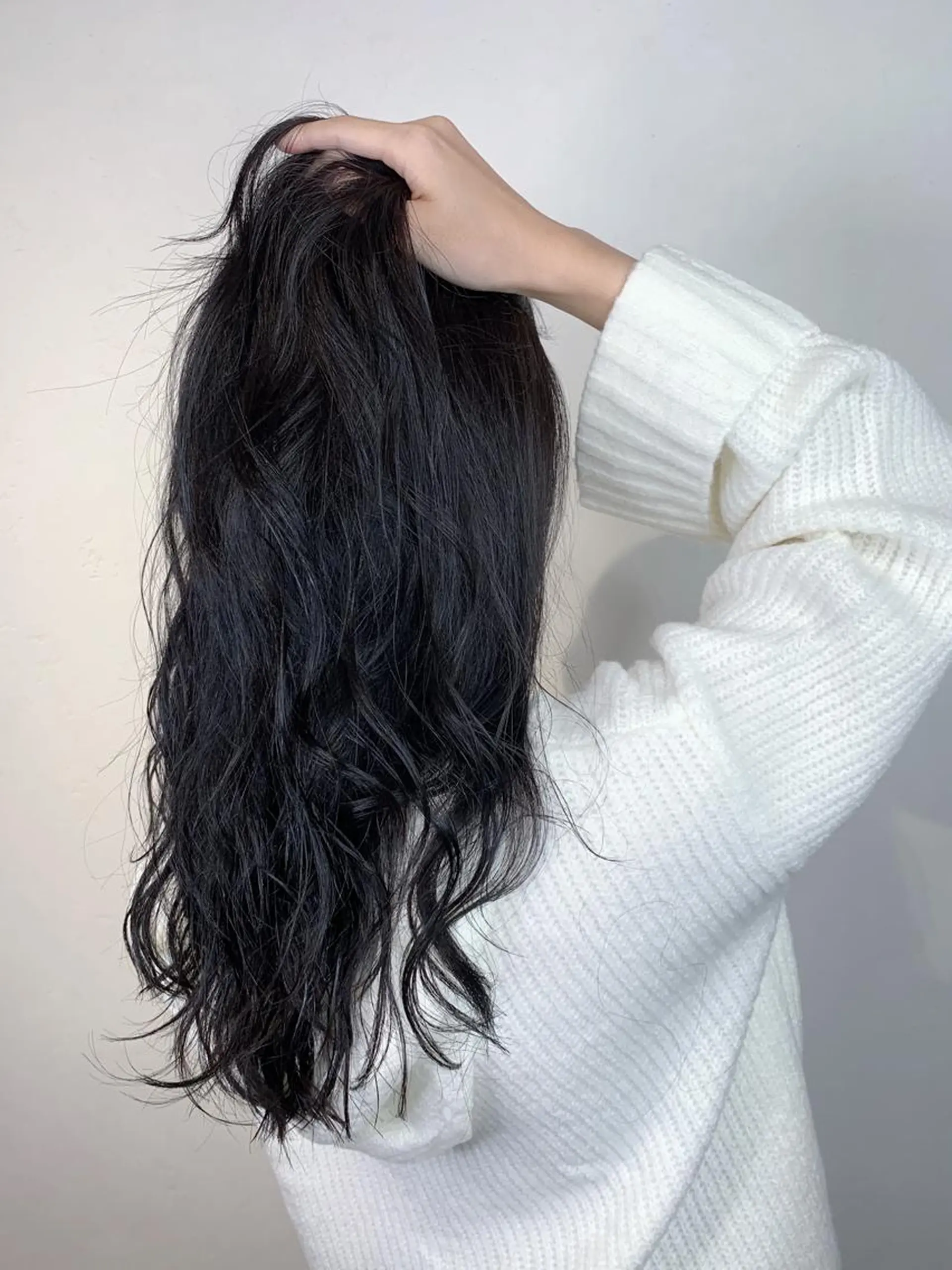 ロング カラー アッシュ ダークアッシュ _WHITE 天神店 YUMEKA🐻のヘアスタイル