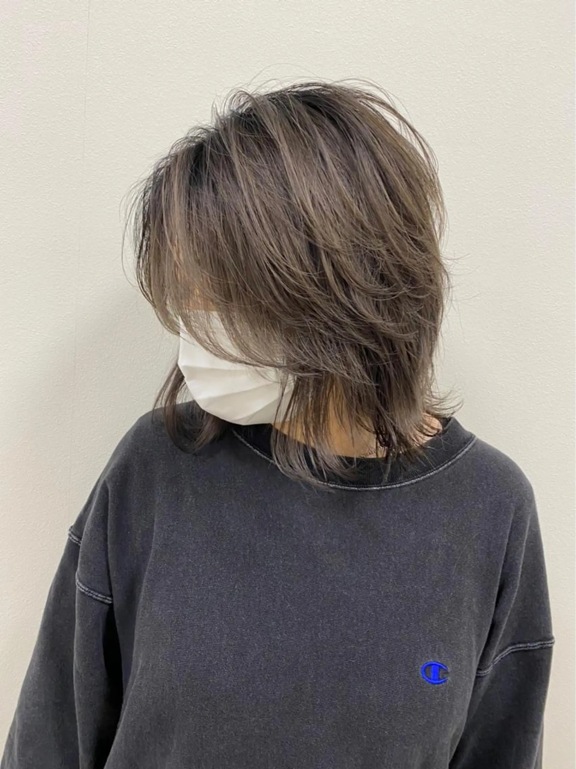 ミディアム カラー 【tocca茨木】 MOMOKAのヘアスタイル