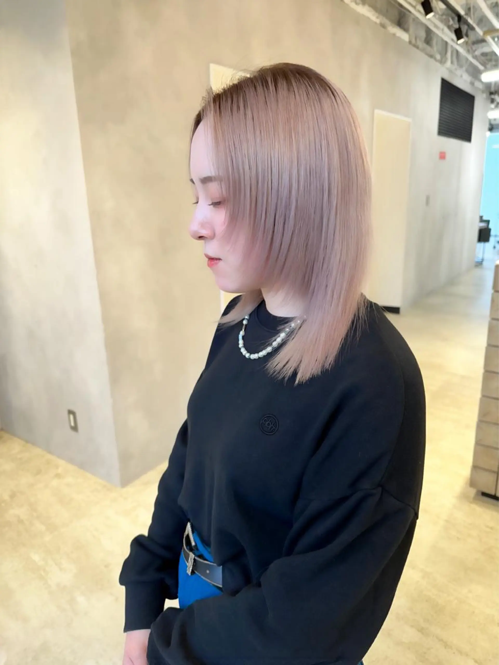 ミディアム カラー ベージュカラー ピンクカラー ピンクベージュ ホワイトピンク ホワイトピンクベージュ ヘアカラー トリートメント 🦋レイヤーカット ミドリカワ🦋のヘアスタイル