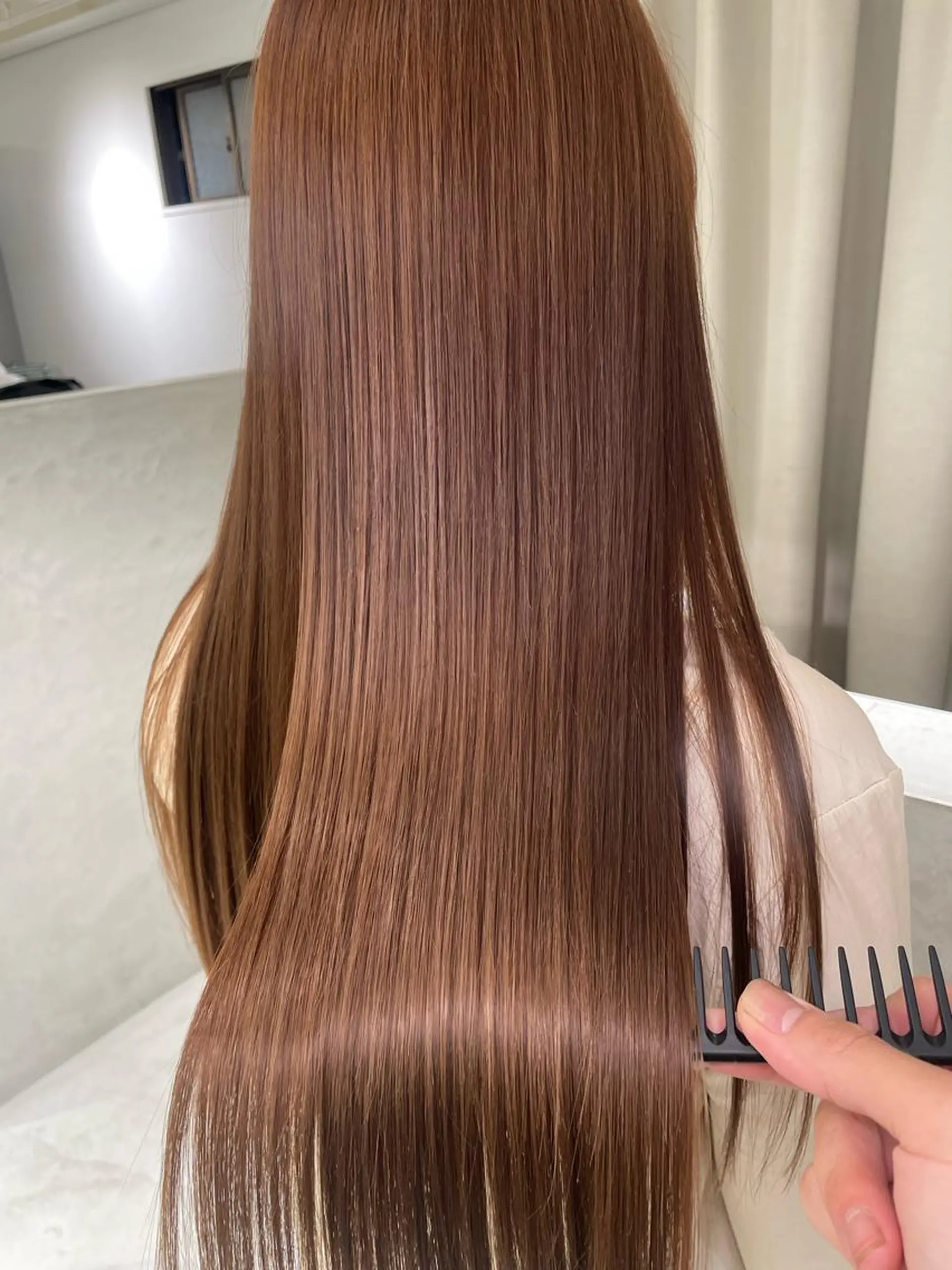 ロング ハイライト 髪質改善 レイヤーカット 縮毛矯正 トリートメント okumura makiのヘアスタイル