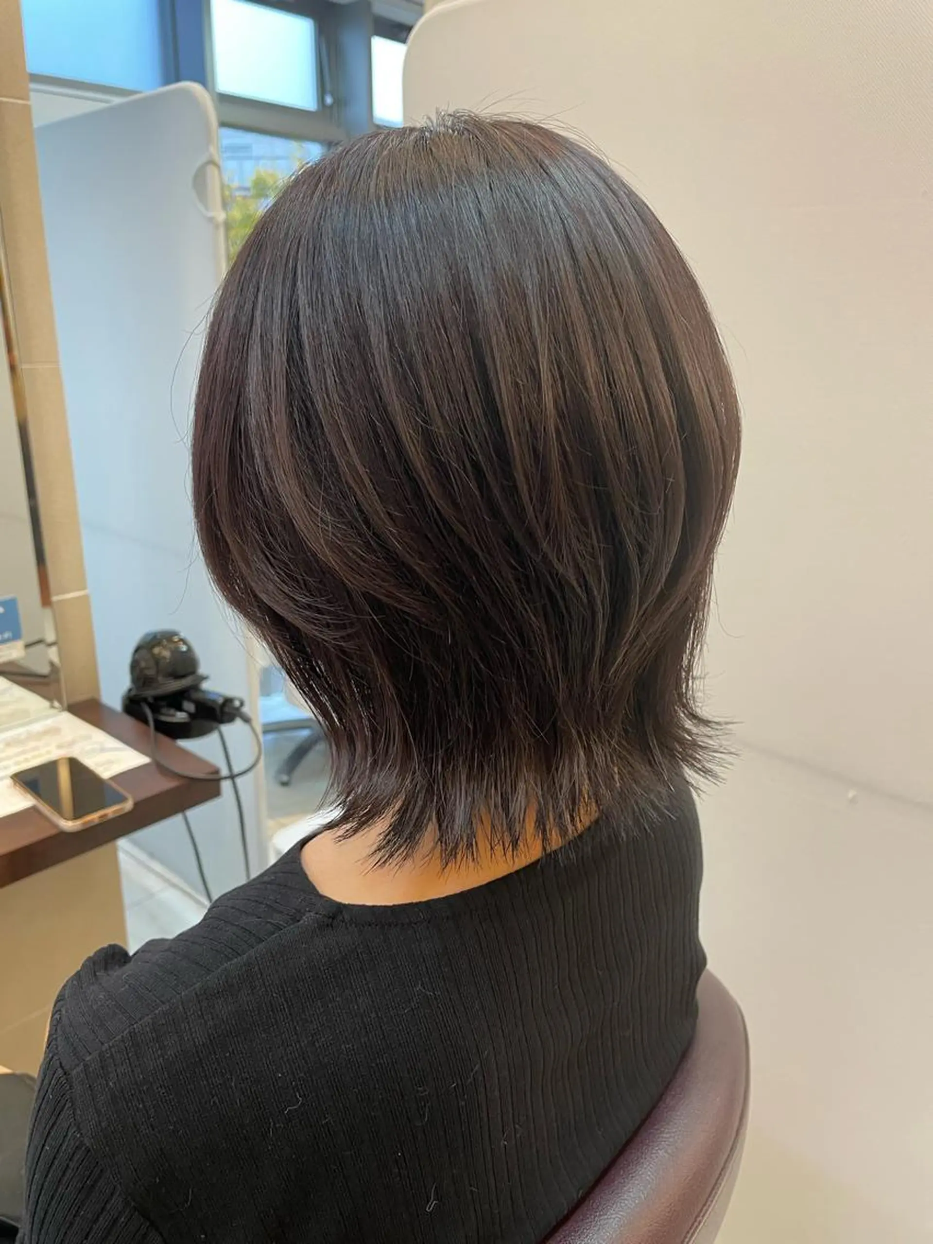 ミディアム ウルフカット カット ヘアカラー 垢抜け透明感カラー 🌻篠崎梓🌻のヘアスタイル