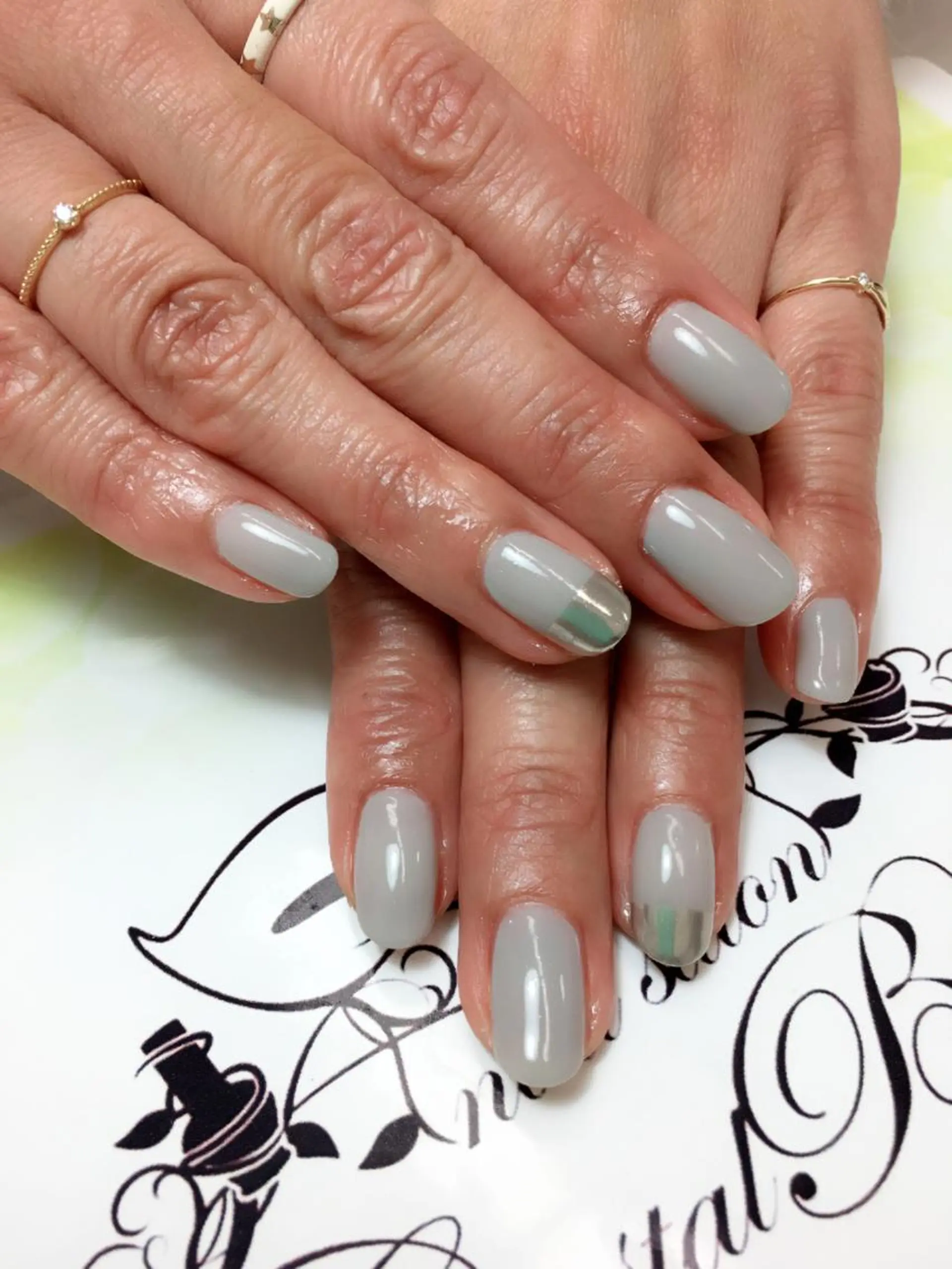 ネイル 石原 夕華のネイルデザイン