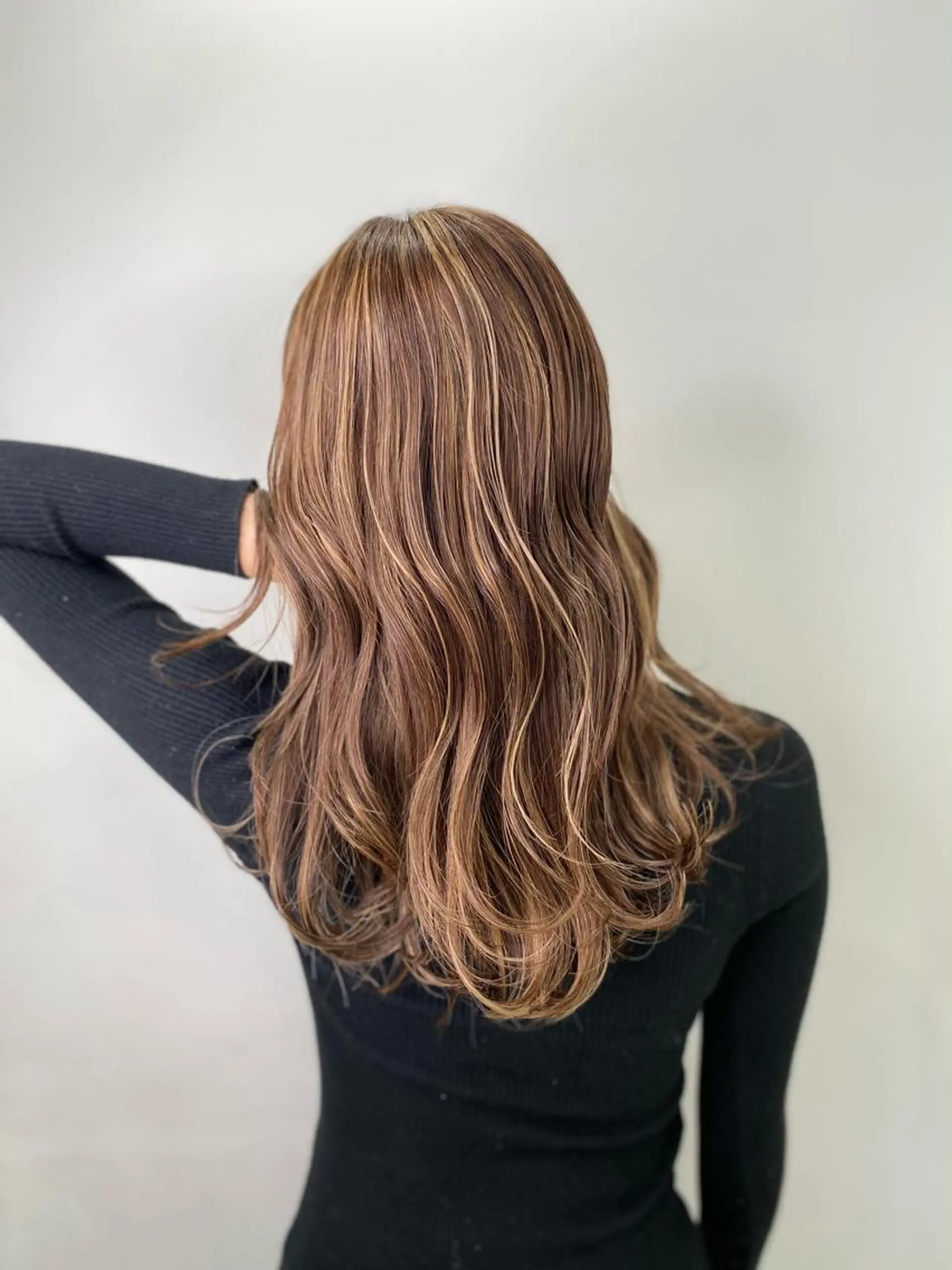 ロング カラー ハイライトカラー ハイライト opus 店長大和 レイヤー/赤み消しのヘアスタイル