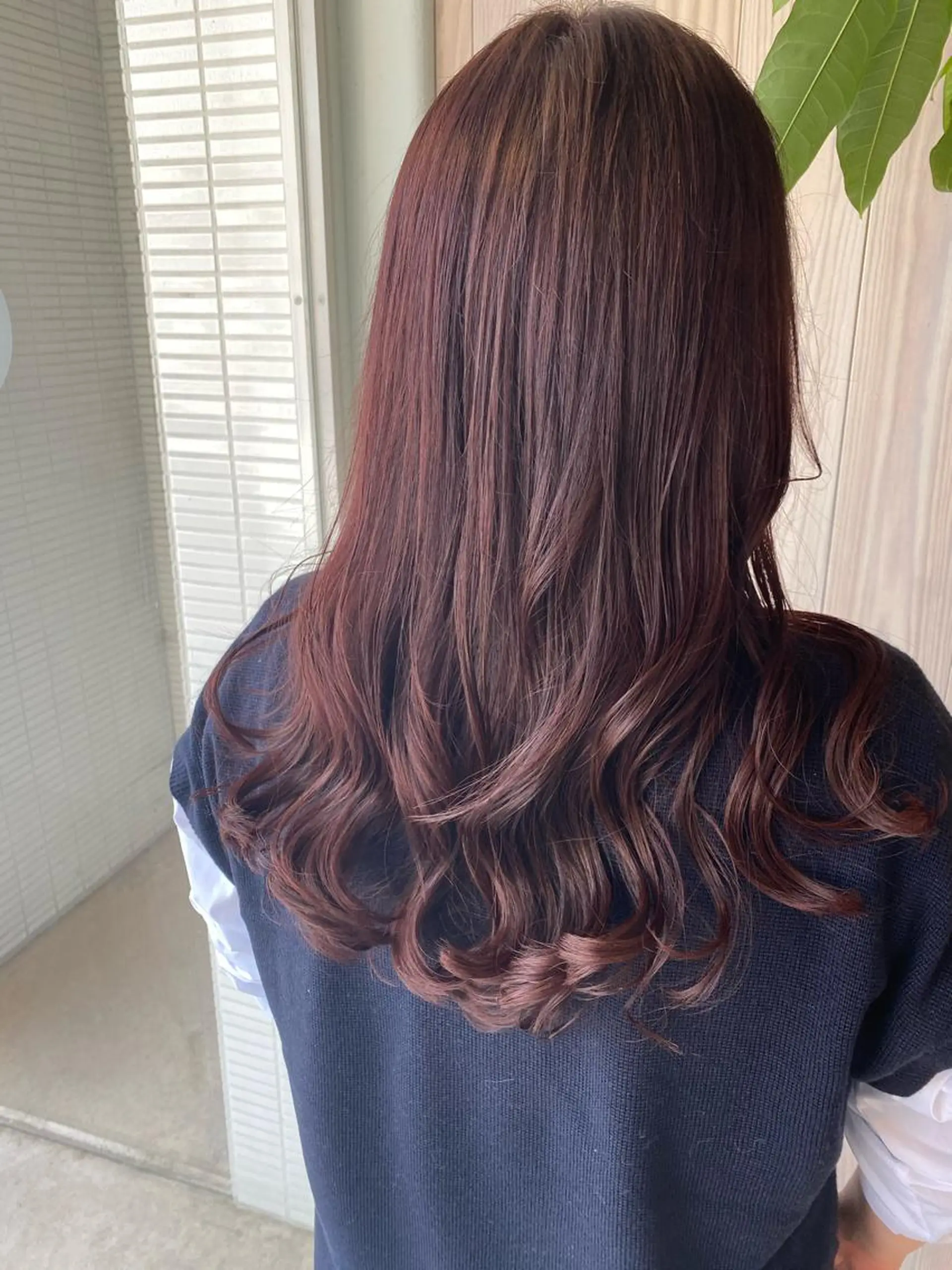 ロング カラー ベージュカラー ブラウンカラー ピンクカラー ピンクベージュ ピンクブラウン レイヤーカット/ miranのヘアスタイル