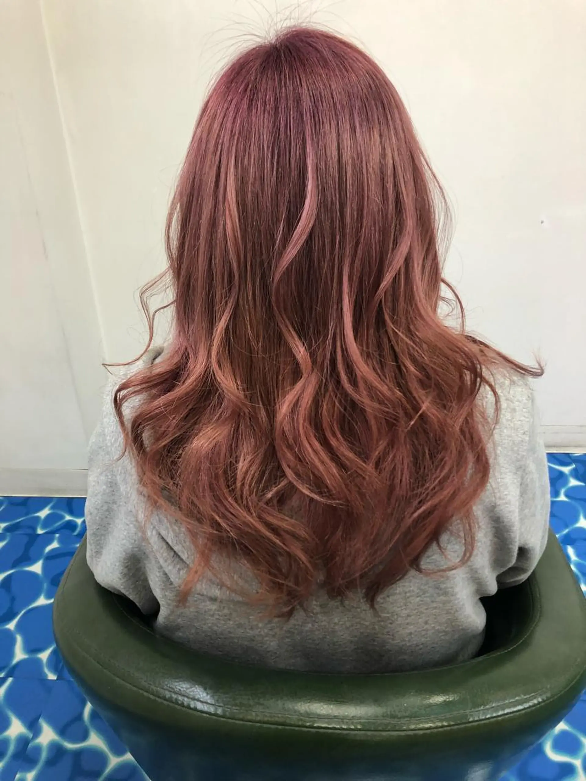 セミロング カラー CoCooN Hiromiのヘアスタイル