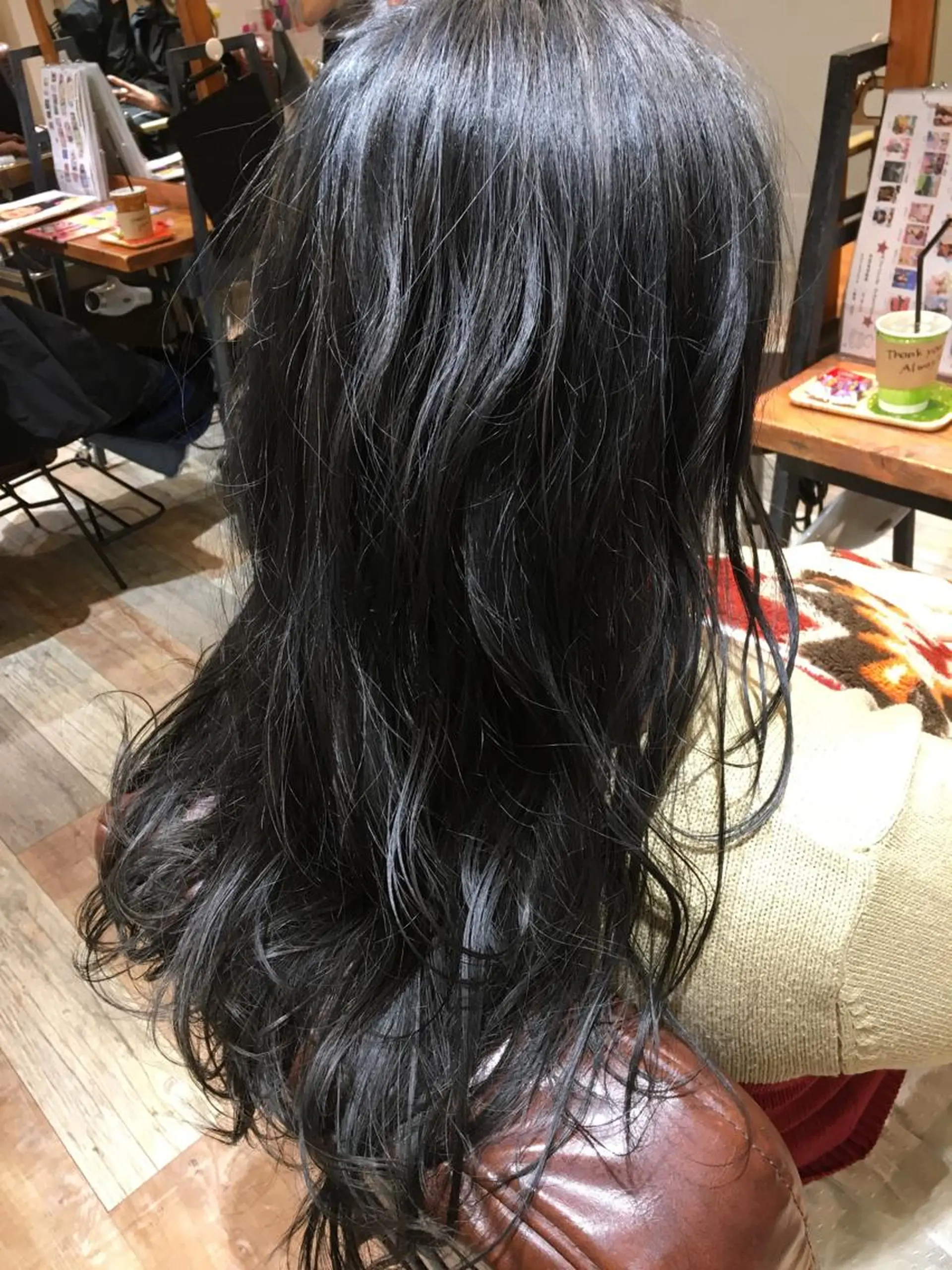 ロング カラー アディクシーカラー ブルーカラー ブルージュ 艶髪／シールエクステ 🌻ノゾミ🌻のヘアスタイル