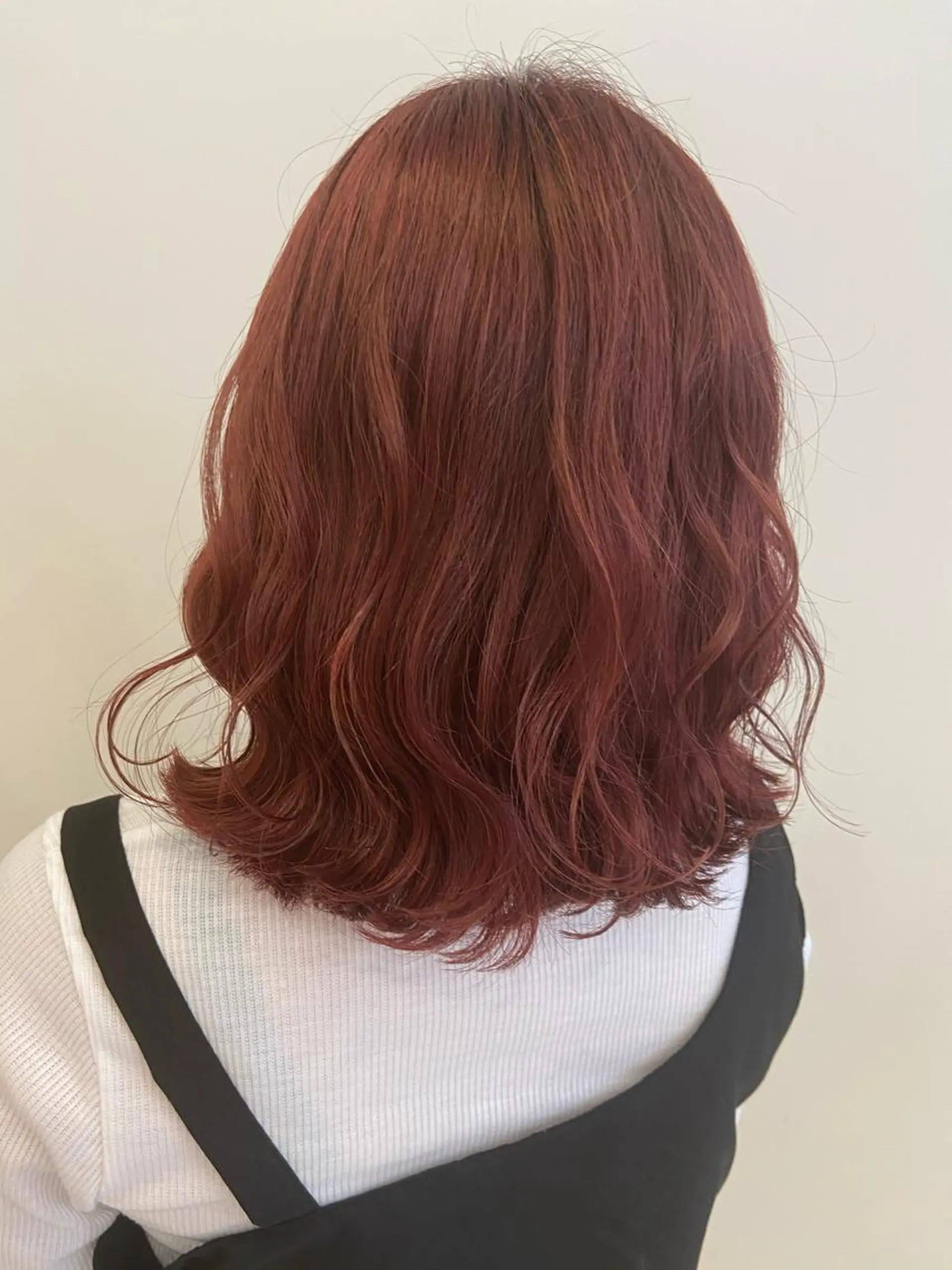 ミディアム L.C.E心斎橋WEST所属・野上 綾香のヘアスタイル