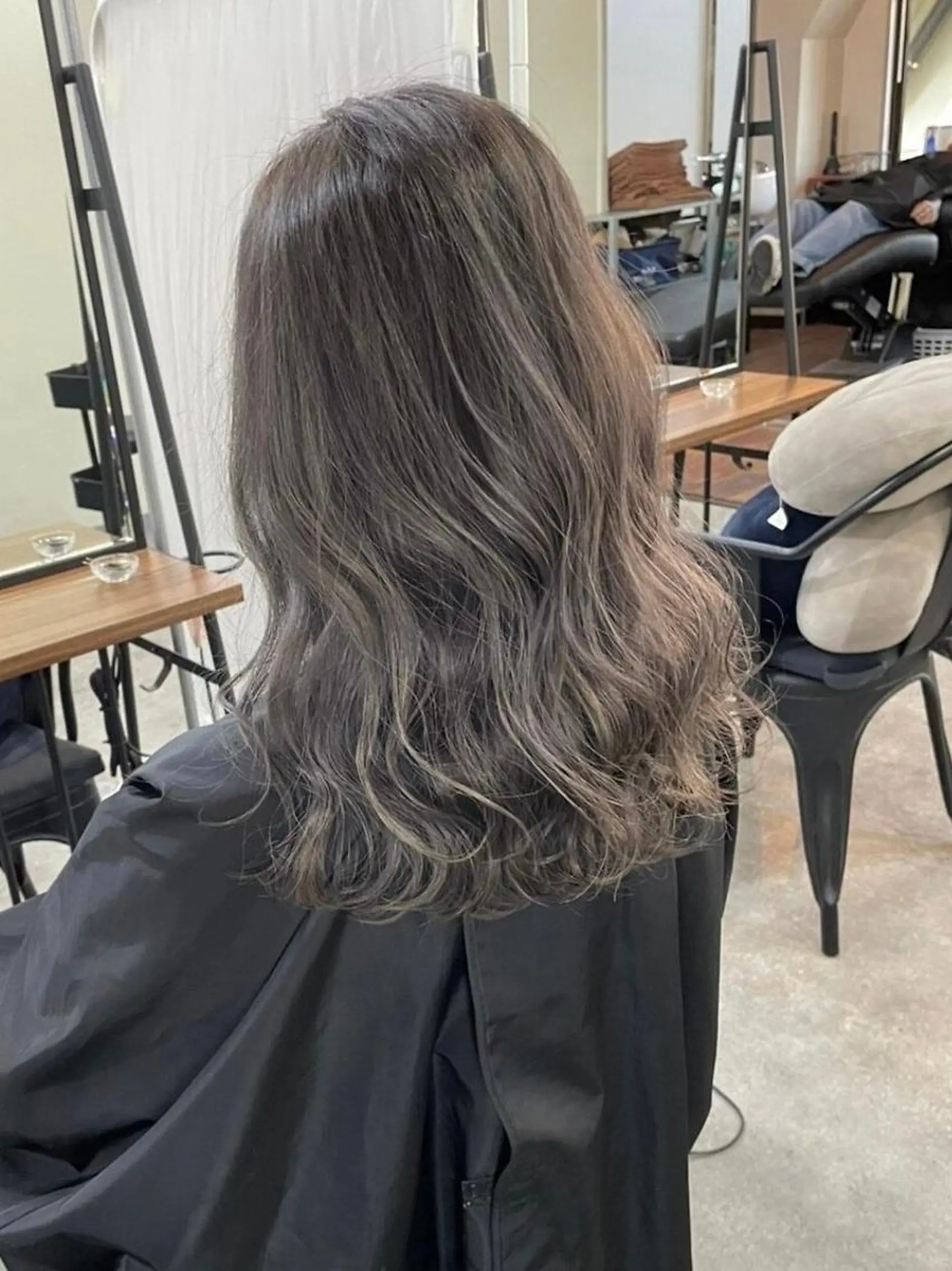 ミディアム カラー特化サロン梅田 Eir茶屋町/山下のヘアスタイル