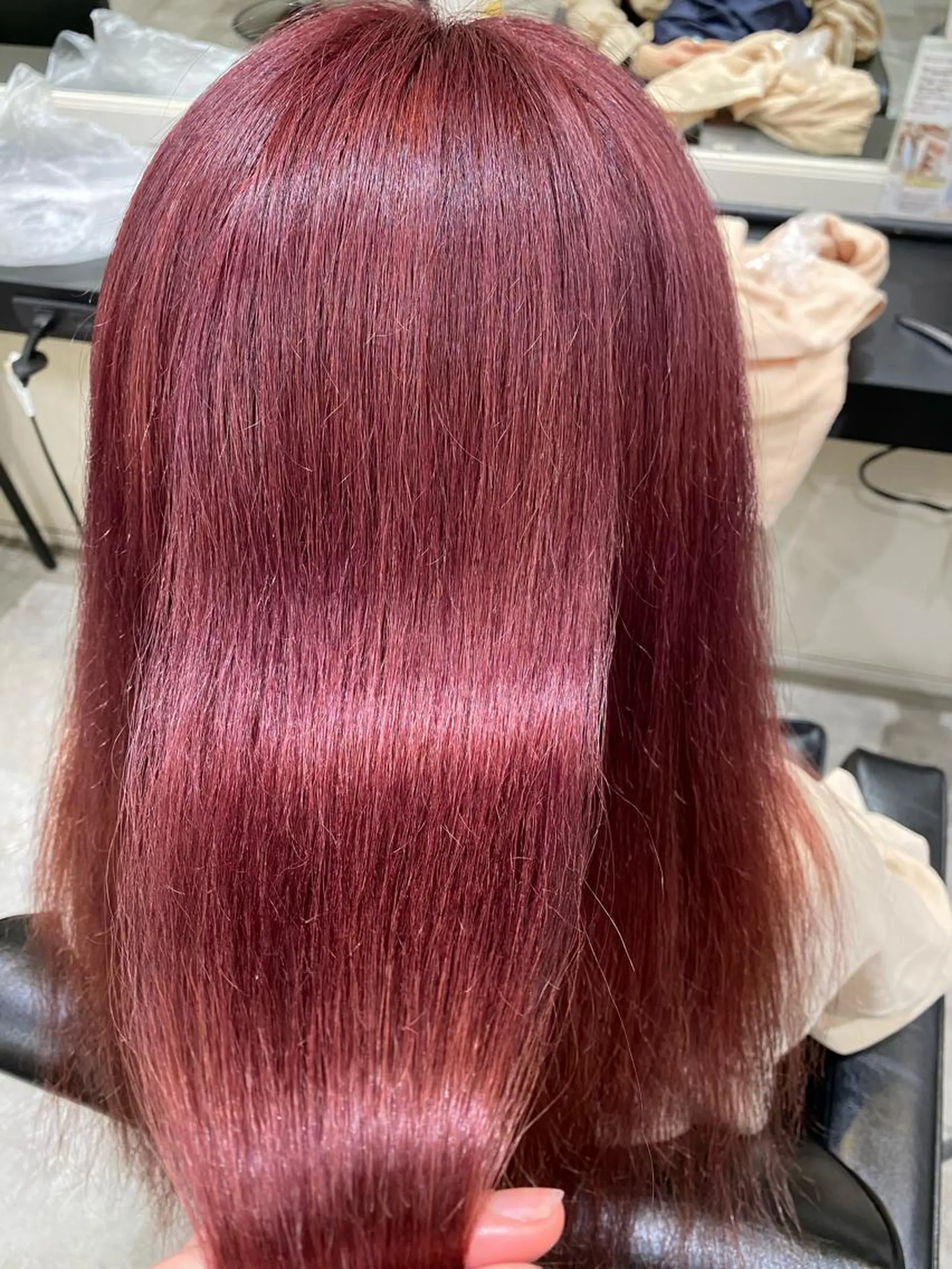 カラー 丸尾 沙弥香のヘアスタイル