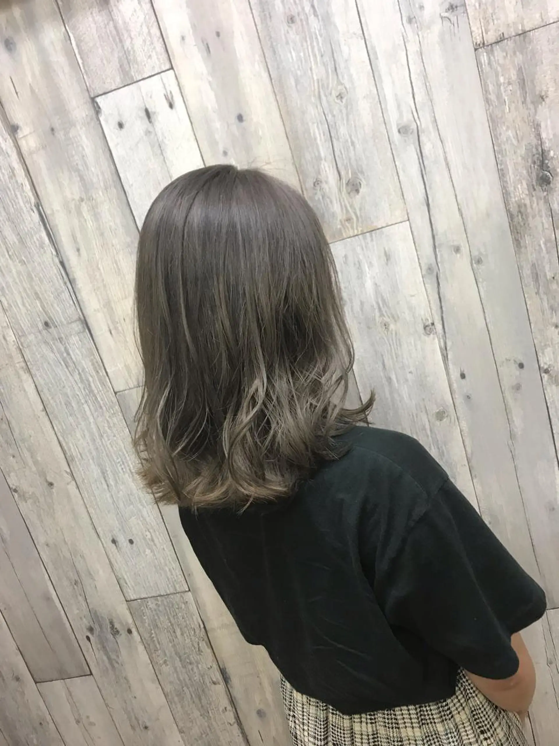 ミディアム カラー パーマ ヘアアレンジ メンズ キッズ グラデーションカラー グレージュ Forest. -髪質改善-のヘアスタイル