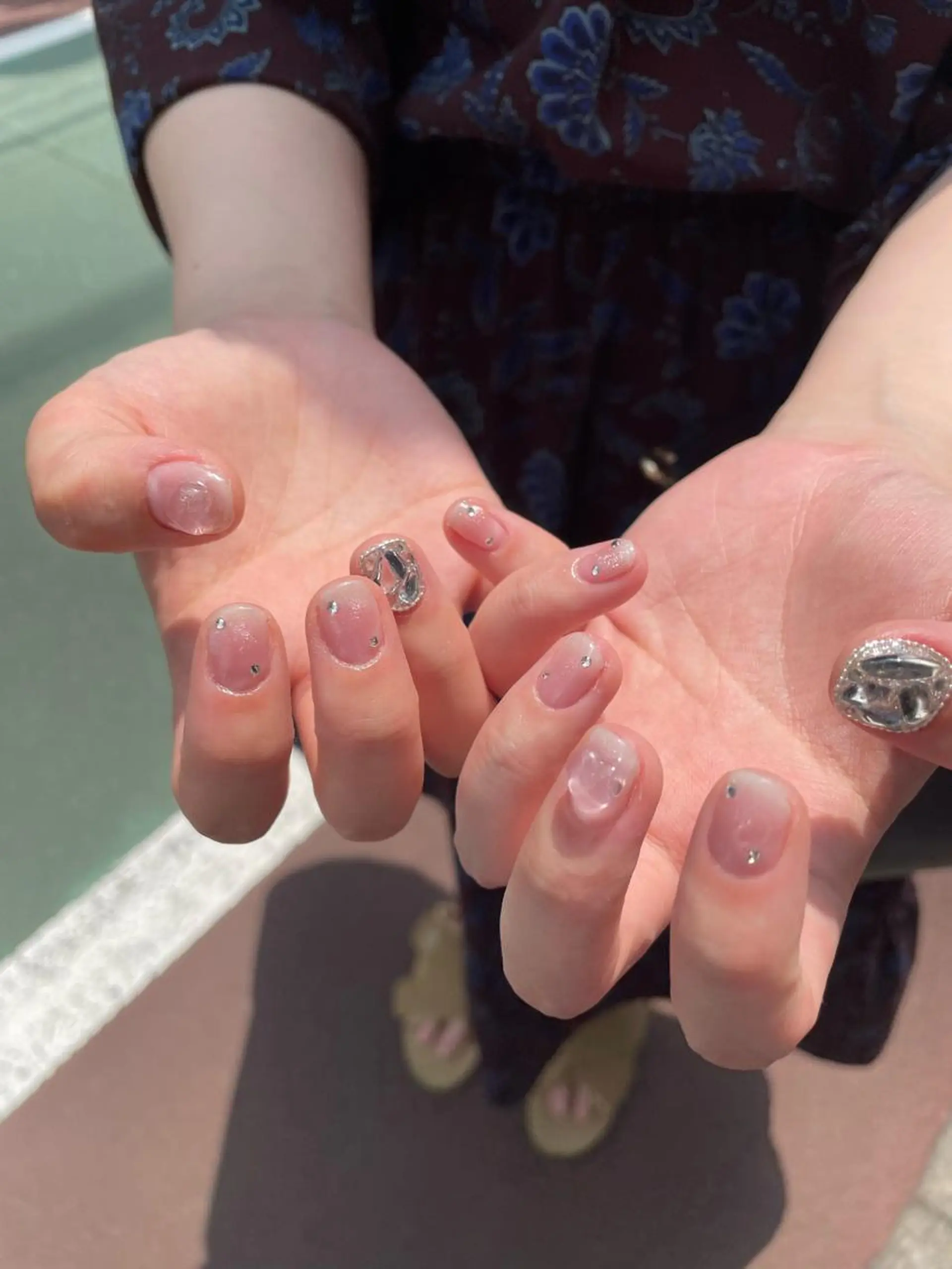 ネイル ハンドネイル ハンドケア はばすみれ🎀ﾈｲﾙ 光ﾌｪｲｼｬﾙ ﾍｱのネイルデザイン