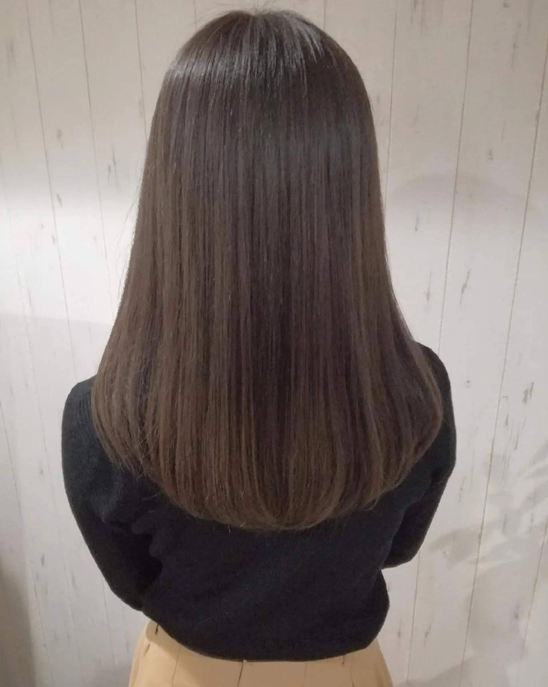 ミディアム カラー アッシュ ラベンダーカラー ラベンダーアッシュ 西川 敏夫のヘアスタイル