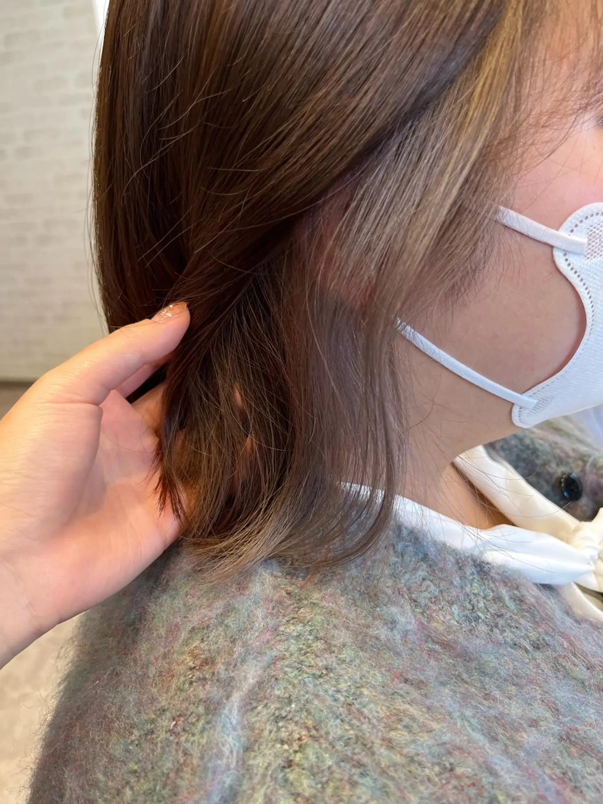 ミディアム カラー ベージュカラー インナーカラー ラベンダーカラー ラベンダーベージュ 齋藤 智佳のヘアスタイル