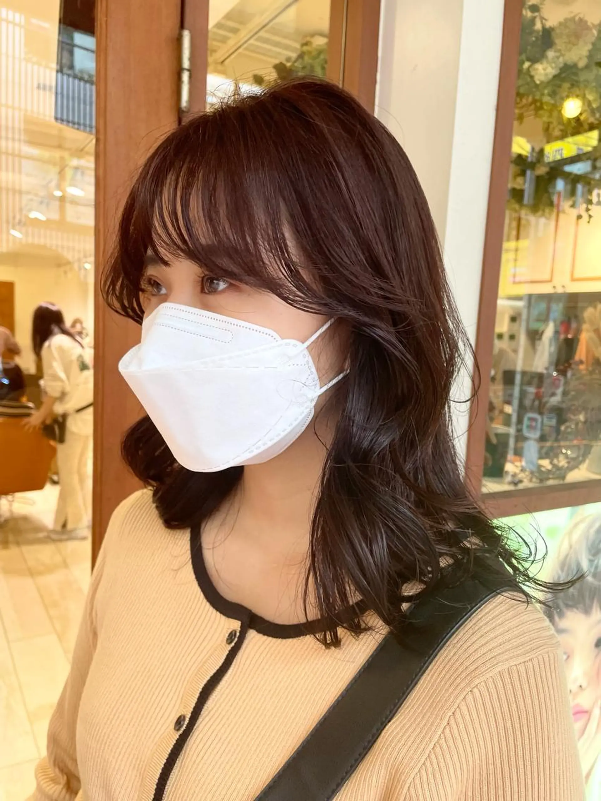 セミロング カラー ブラウンカラー ピンクカラー ピンクブラウン くびれヘア 清水　ちひろ ✄トップスタイリストのヘアスタイル