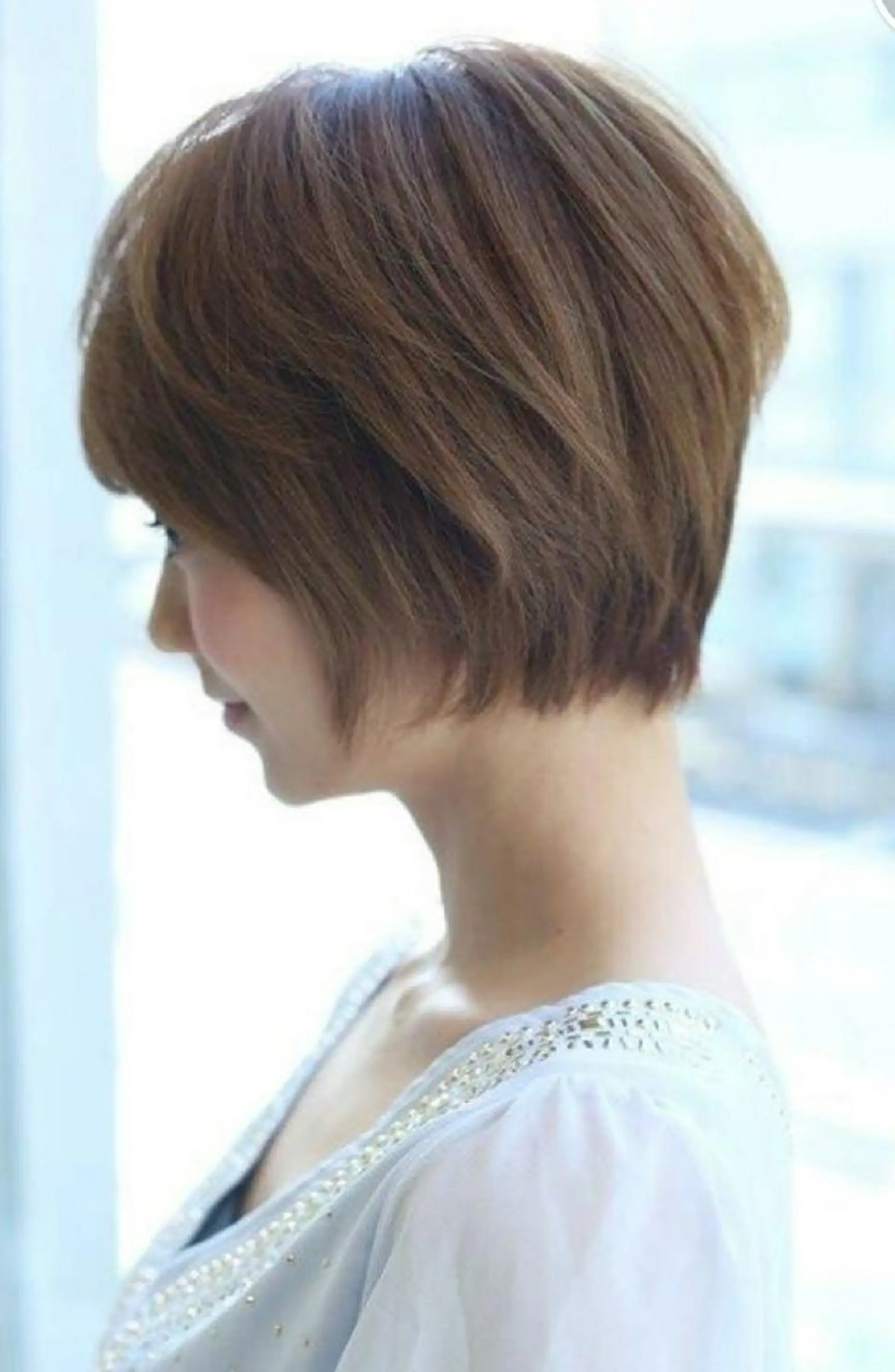 ショート 🇰🇷韓国風艶髪✨ 髪質改善 倉岡しおんのヘアスタイル